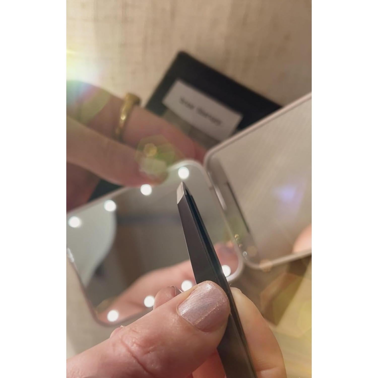 Espejo Compacto Iluminado LED Brow Therapy 1x/3x con Pinzas