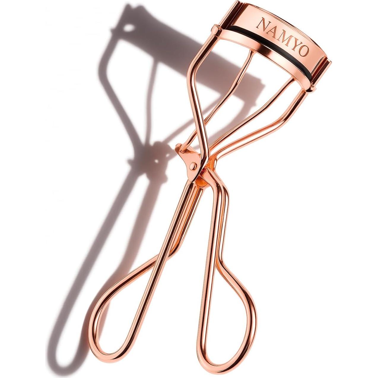 Rizador de Pestañas Namyo Oro Rosa con 10 Recambios y Bolsa