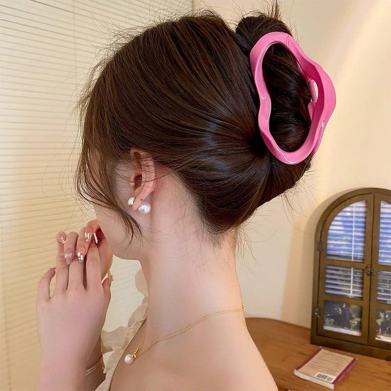 Pink Cloud-Shaped Hair Claw Clip – Cute & Stylish Non-Slip Hair Accessory for Women and Girls, Perfect for Updos, Thick Hair, and Everyday Hairstyles