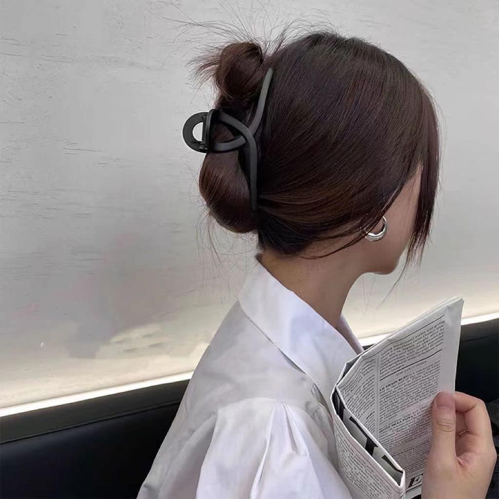 Garras para Cabello YOOOYOOO Negras Antideslizantes 10.7cm