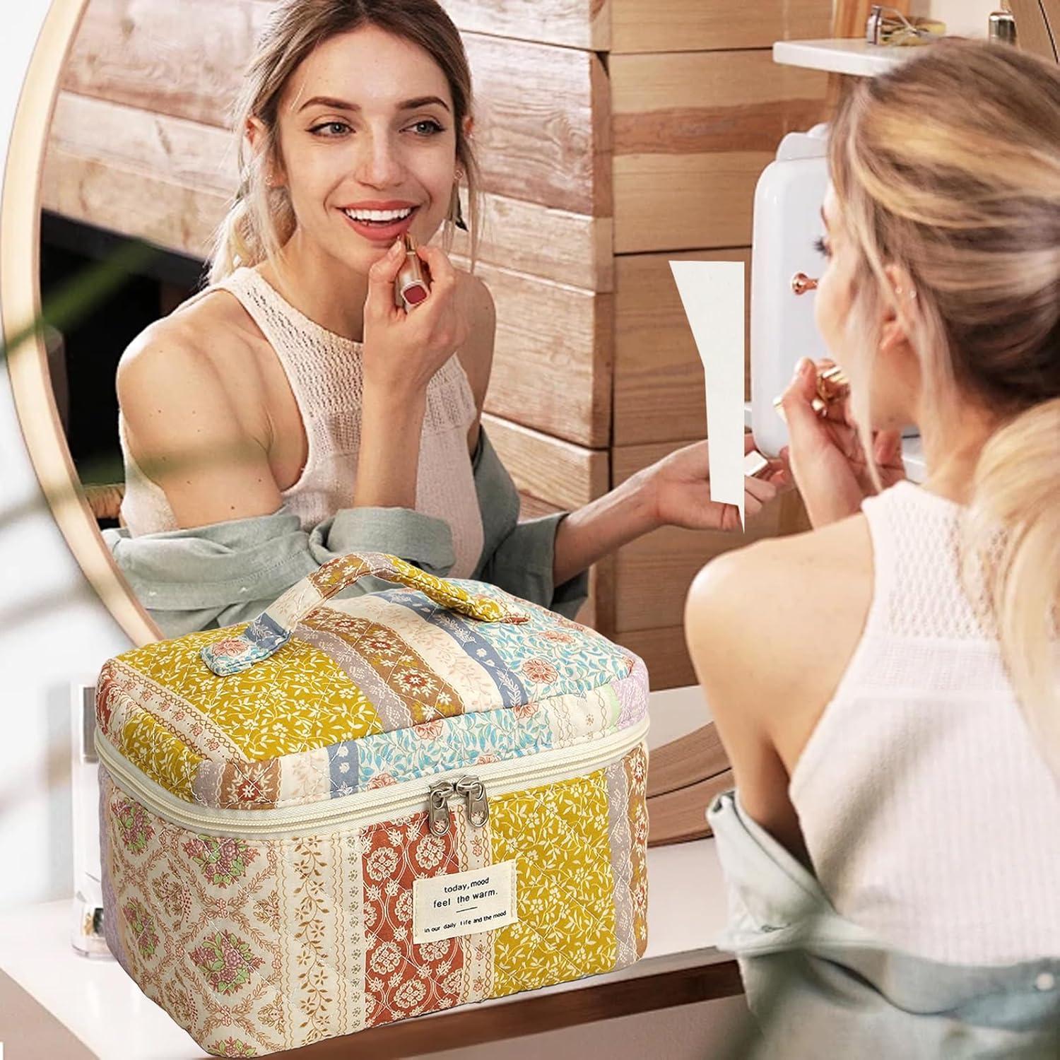 Bolsa de Maquillaje Acolchada Grande AMULOKRU Floral 25x16x16cm