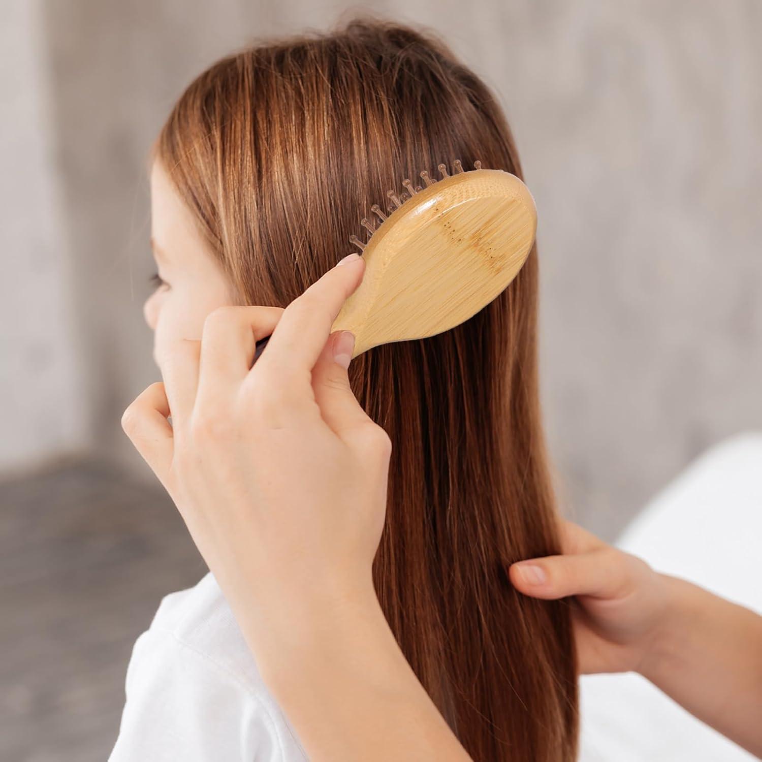 Set de 2 Mini Cepillos de Bambú DOPENSPI para Cabello