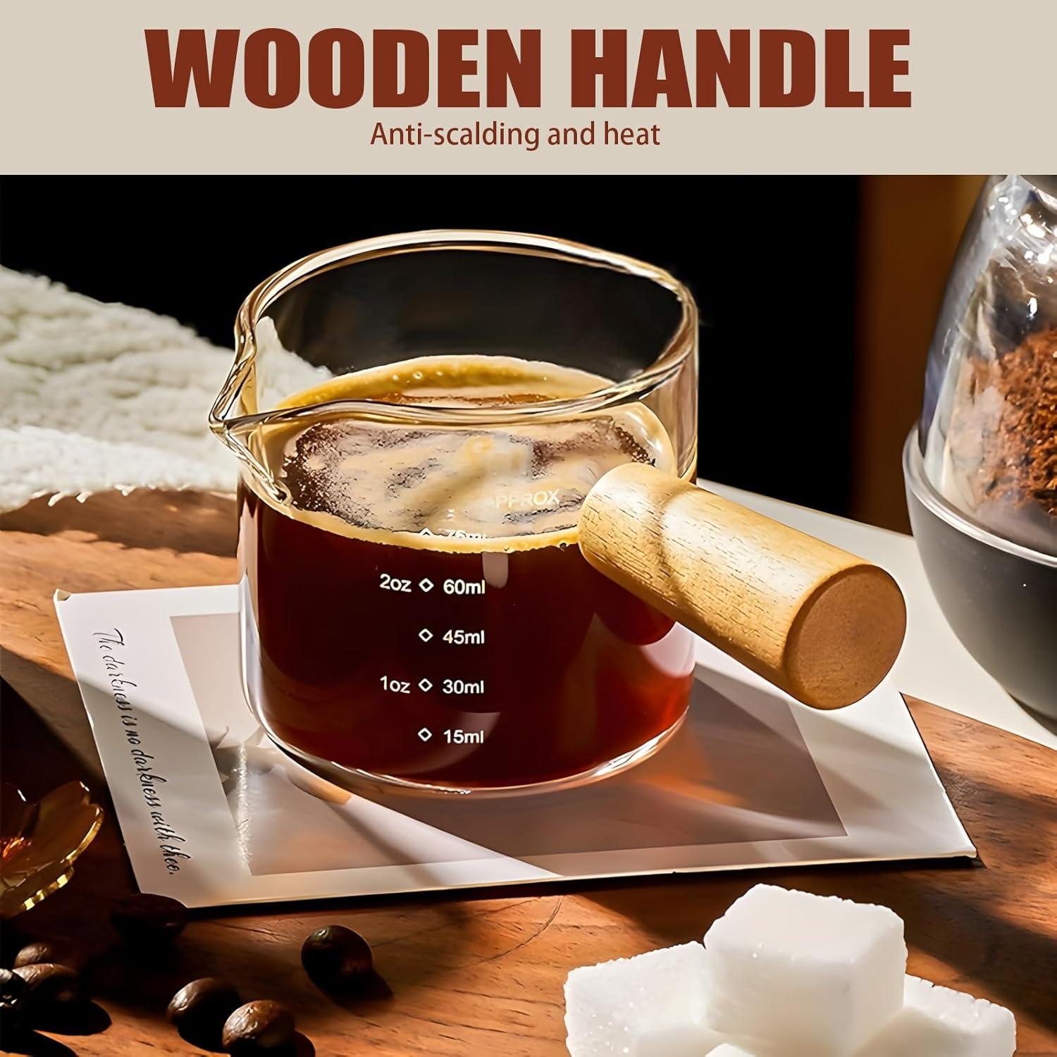 Cucharón Embudo Xorim con Taza de Espresso de Vidrio