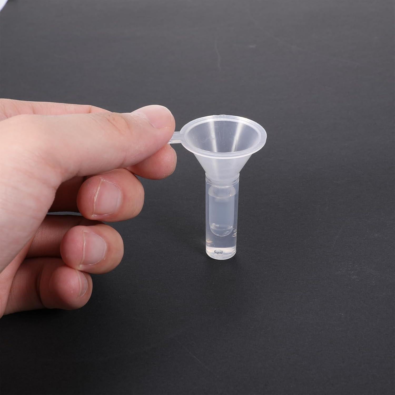 16 Mini Embudos de Plástico Grado Alimenticio Hpmjz - Colores Variados