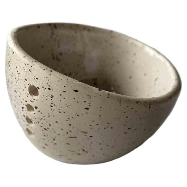 Tazón Deshojador de Hierbas EWAIDI Cerámica Blanco Hecho a Mano