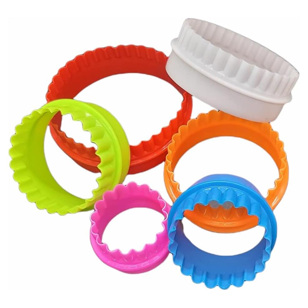 Juego de Cortadores de Galletas Handy Housewares 6 Piezas Redondos