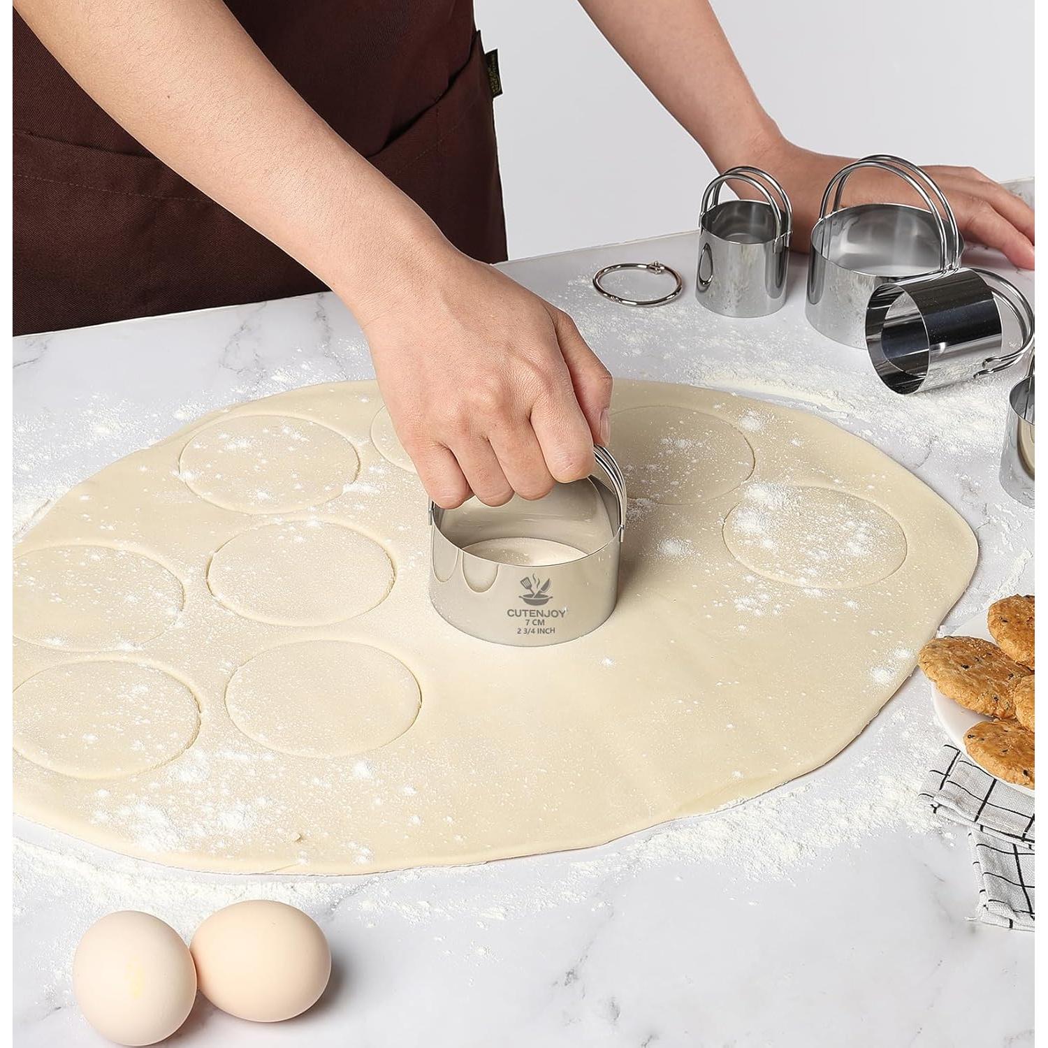 Set de Cortadores de Galletas Redondos CUTENJOY 5 Piezas
