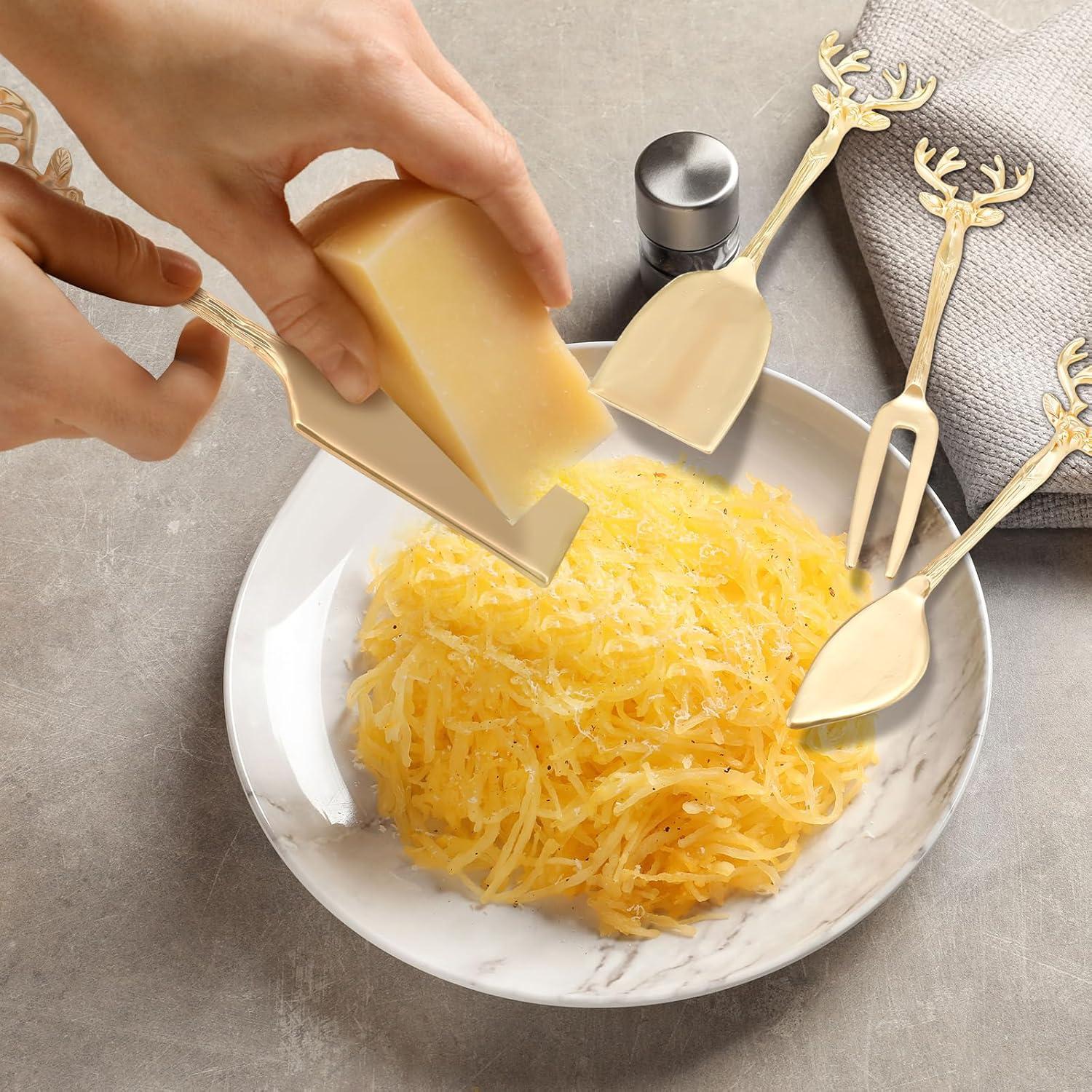 Juego de 4 cuchillos de queso SiliFine con bolsa navideña