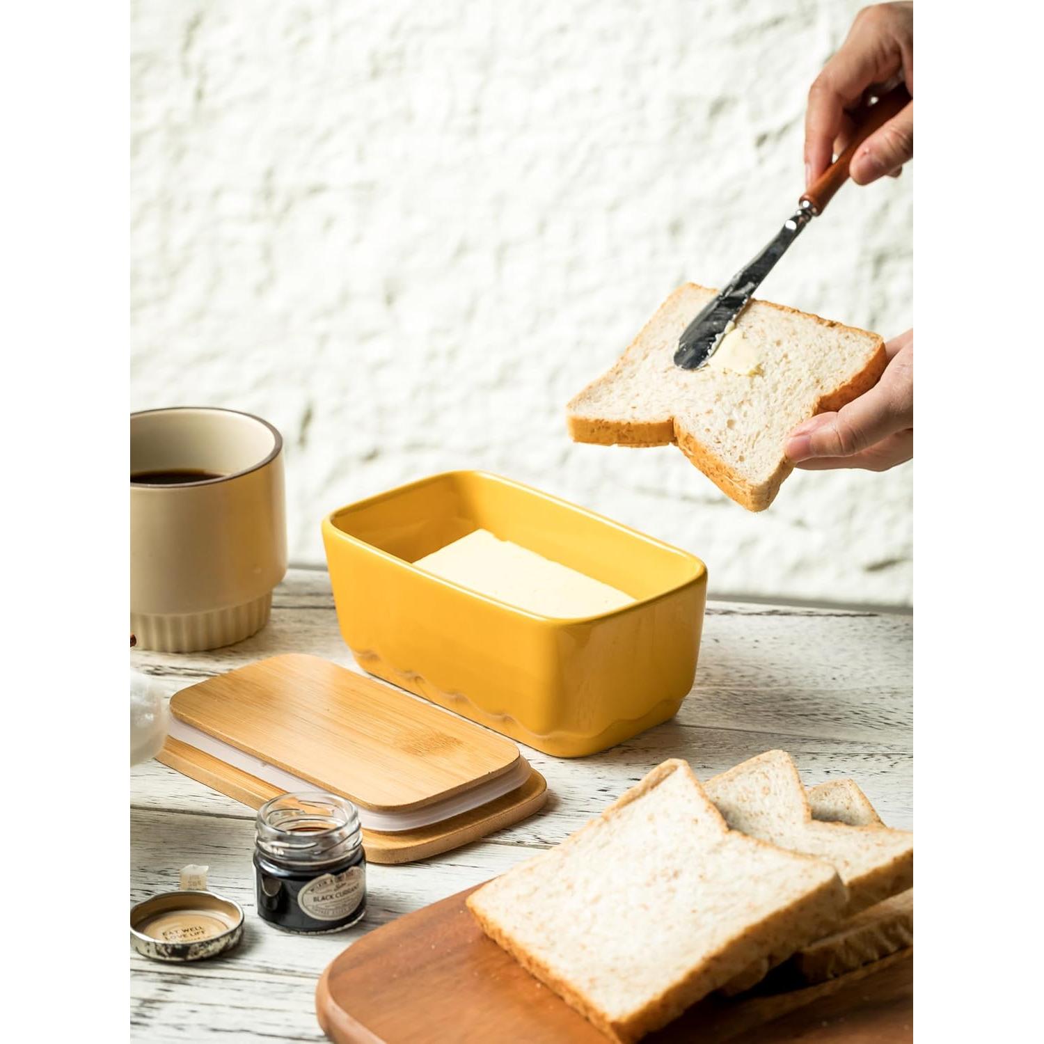 Plato de Mantequilla Cerámica YHOJOY Amarillo con Tapa 13x6cm