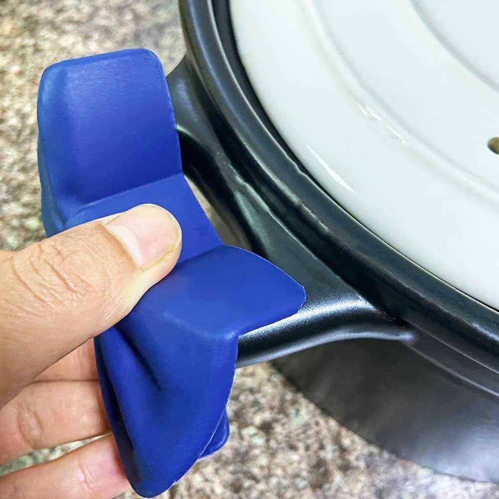 Bow Tie Silicone Heat Insulator Clip, Mini Oven Mitt, Finger Guard Pot Holder, Kitchen Cooking Gloves,Silicone Pinch Holder (Blue)