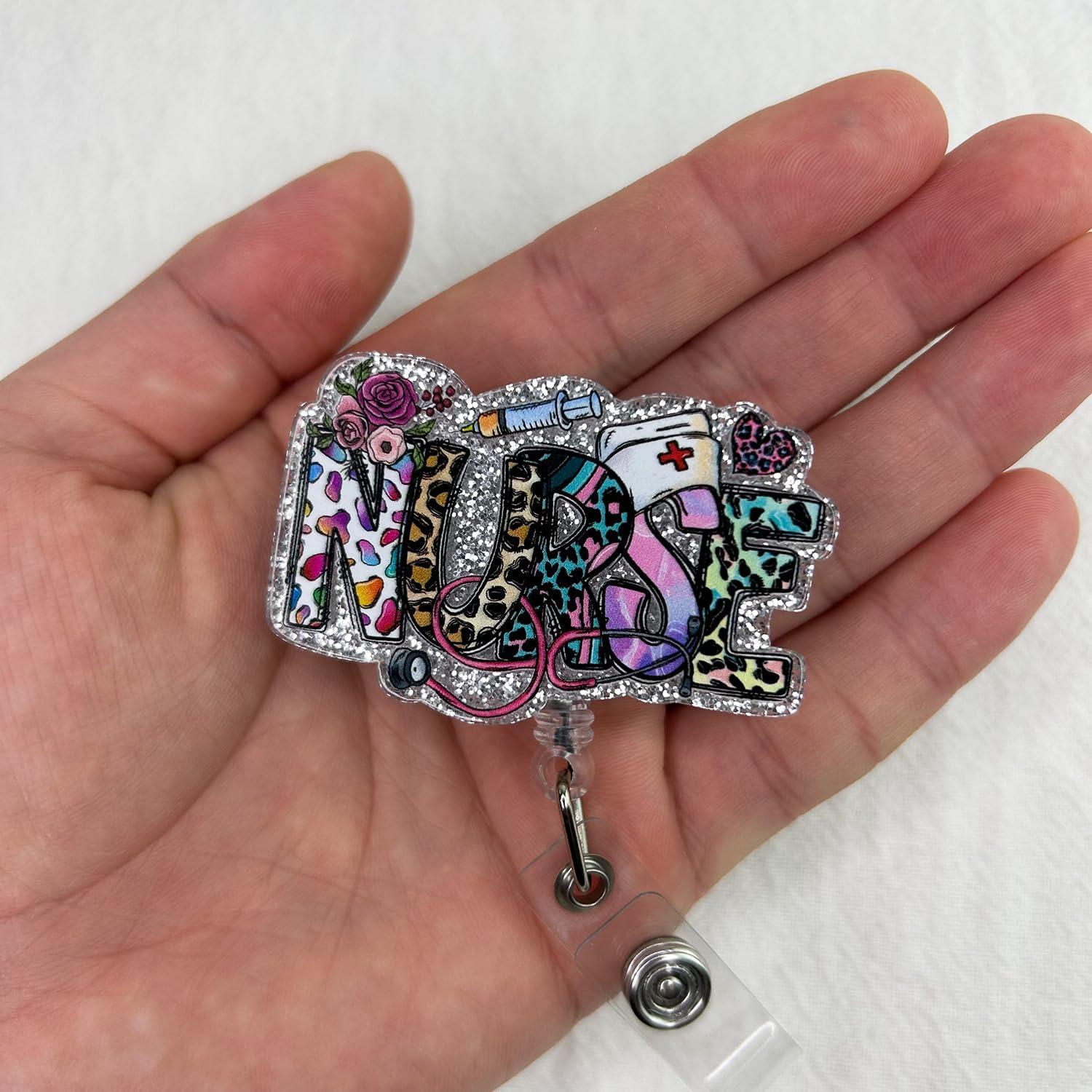 Portatarjetas Retráctil Bydevia para Enfermera 61 cm Acrílico