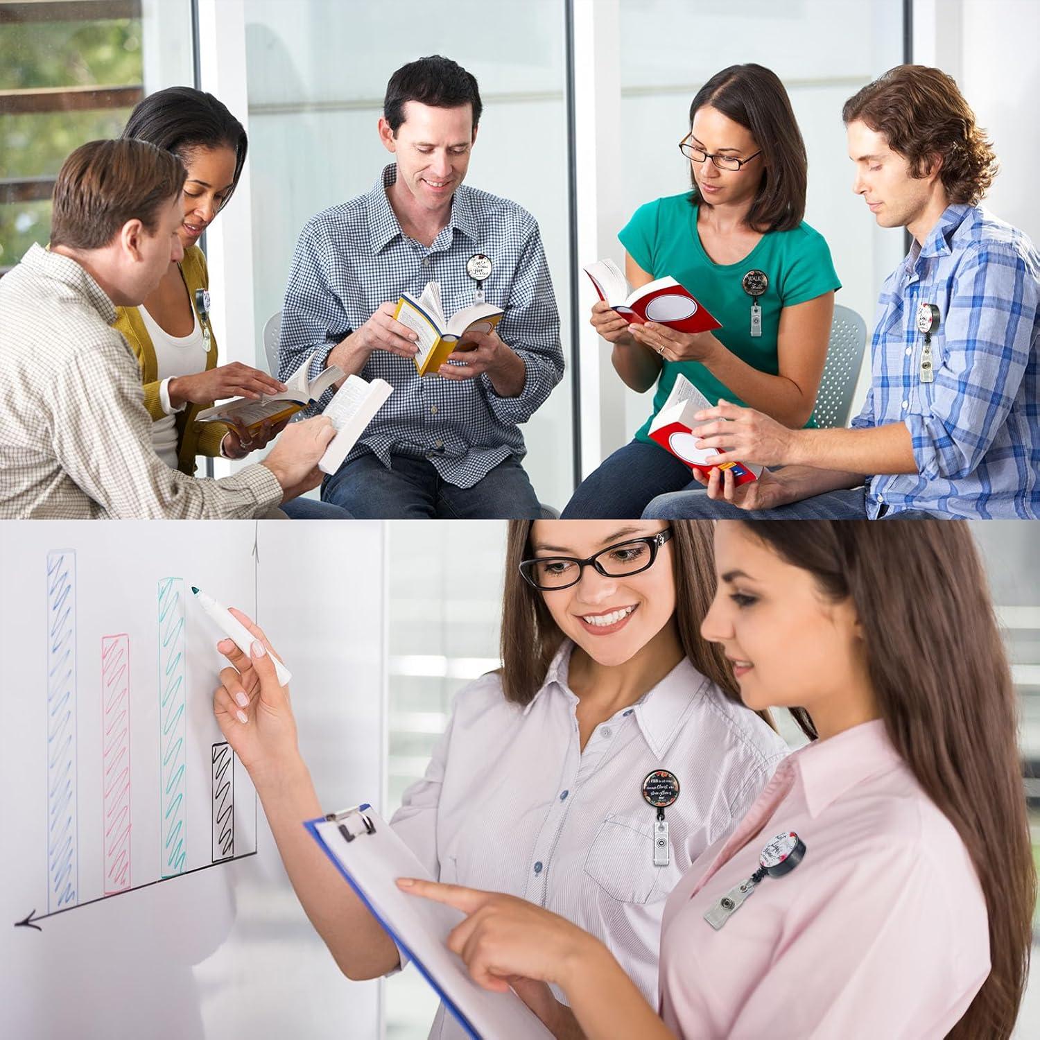 10 Piezas Soporte Insignia Retráctil Outus con Versículos