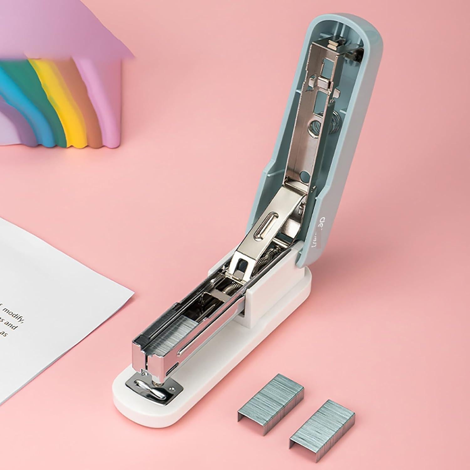 Grapadora de Escritorio YIKANGHENG Blanca 20 Hojas 10.67 cm