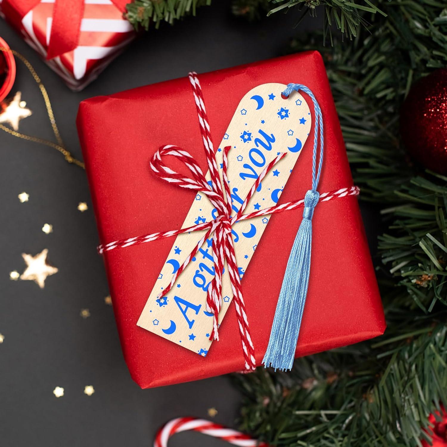 50 Marcadores de Madera Sin Terminar Ira Pollitt con Borlas Coloridas