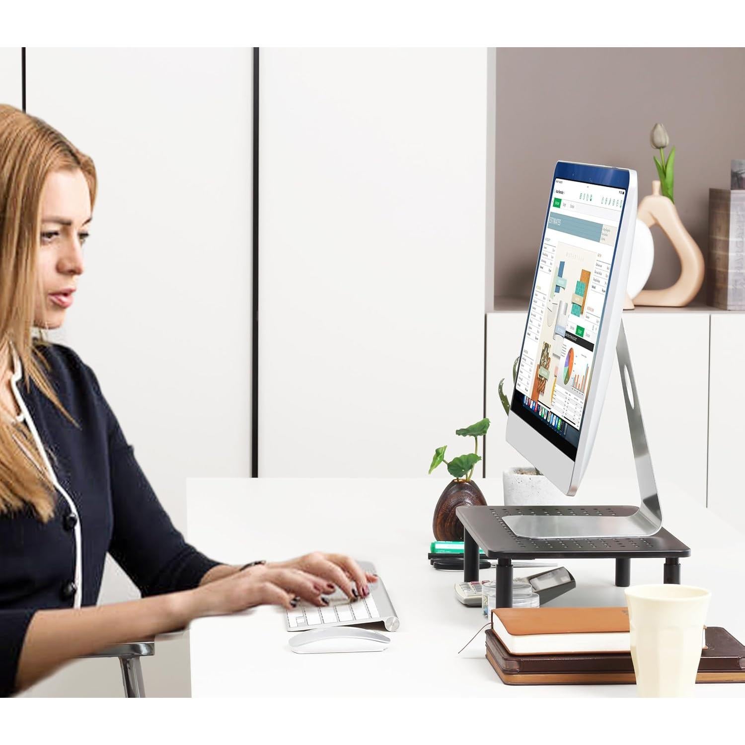 Soporte Elevador de Monitor VONDETYR Ajustable 3 Alturas 19.96 kg