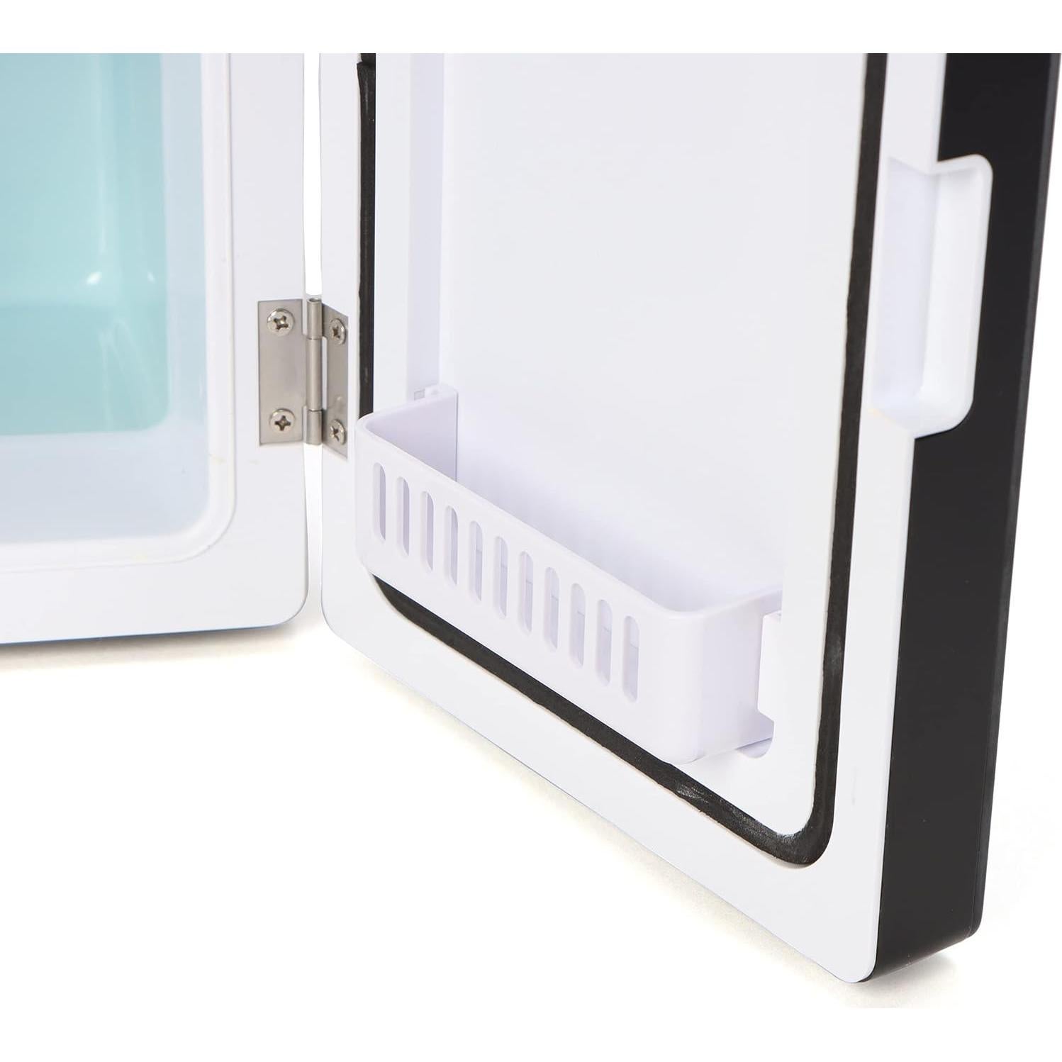 Mini Refrigerador Uber Appliance UB-CH2 Negro 4 Litros Portátil