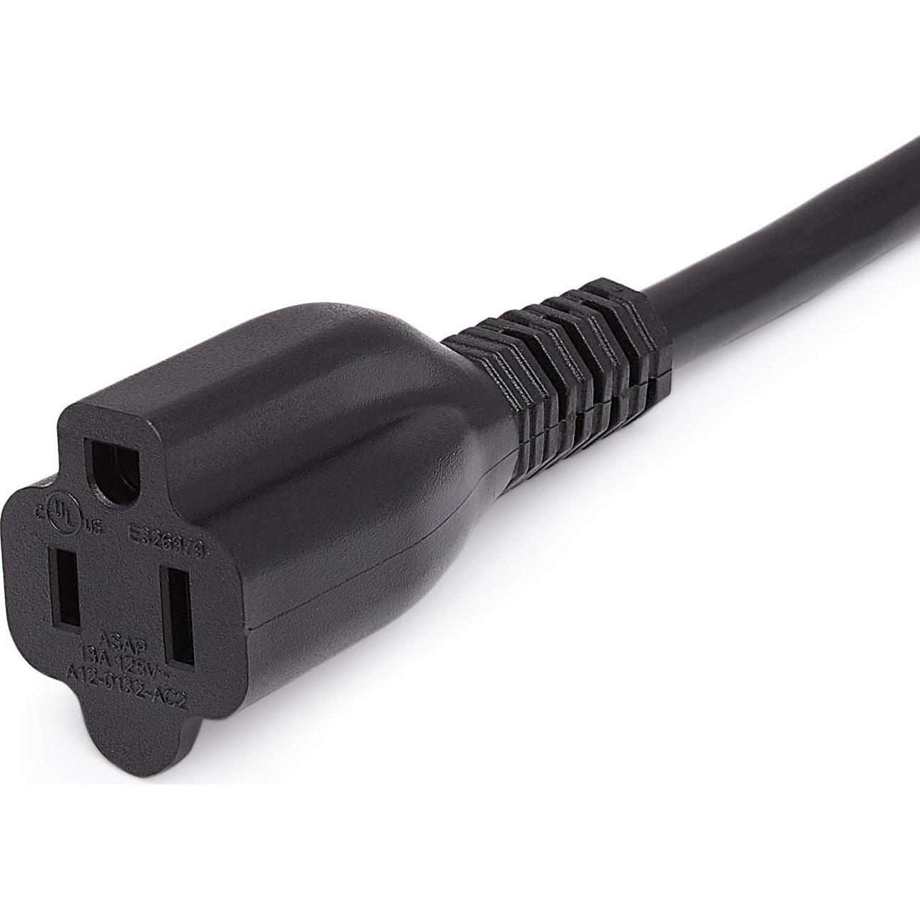 Cable de Extensión Amazon Basics 1.83 m 13A Negro