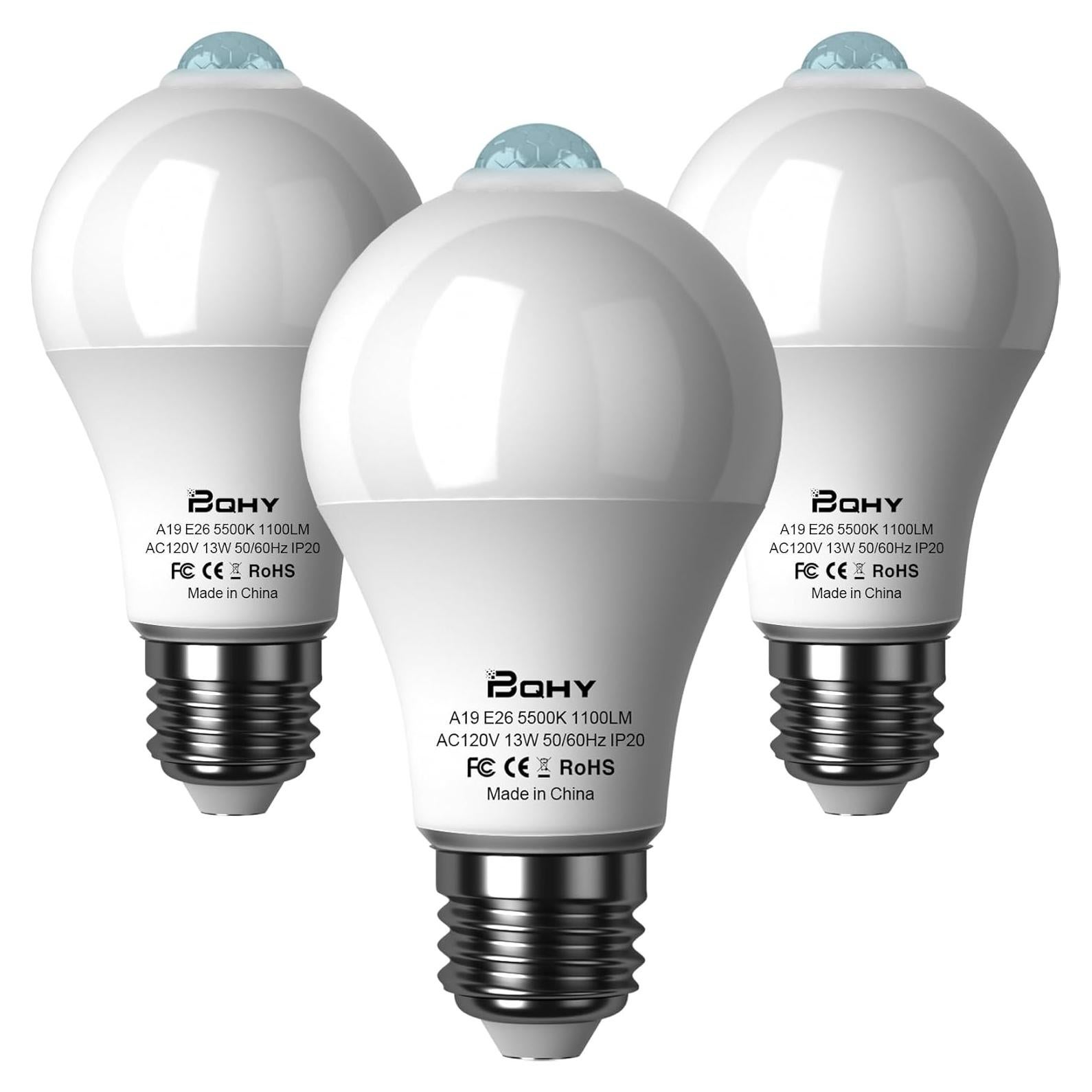 Bombilla LED A19 BQHY 13W 5500K con Sensor de Movimiento - Paquete de 3
