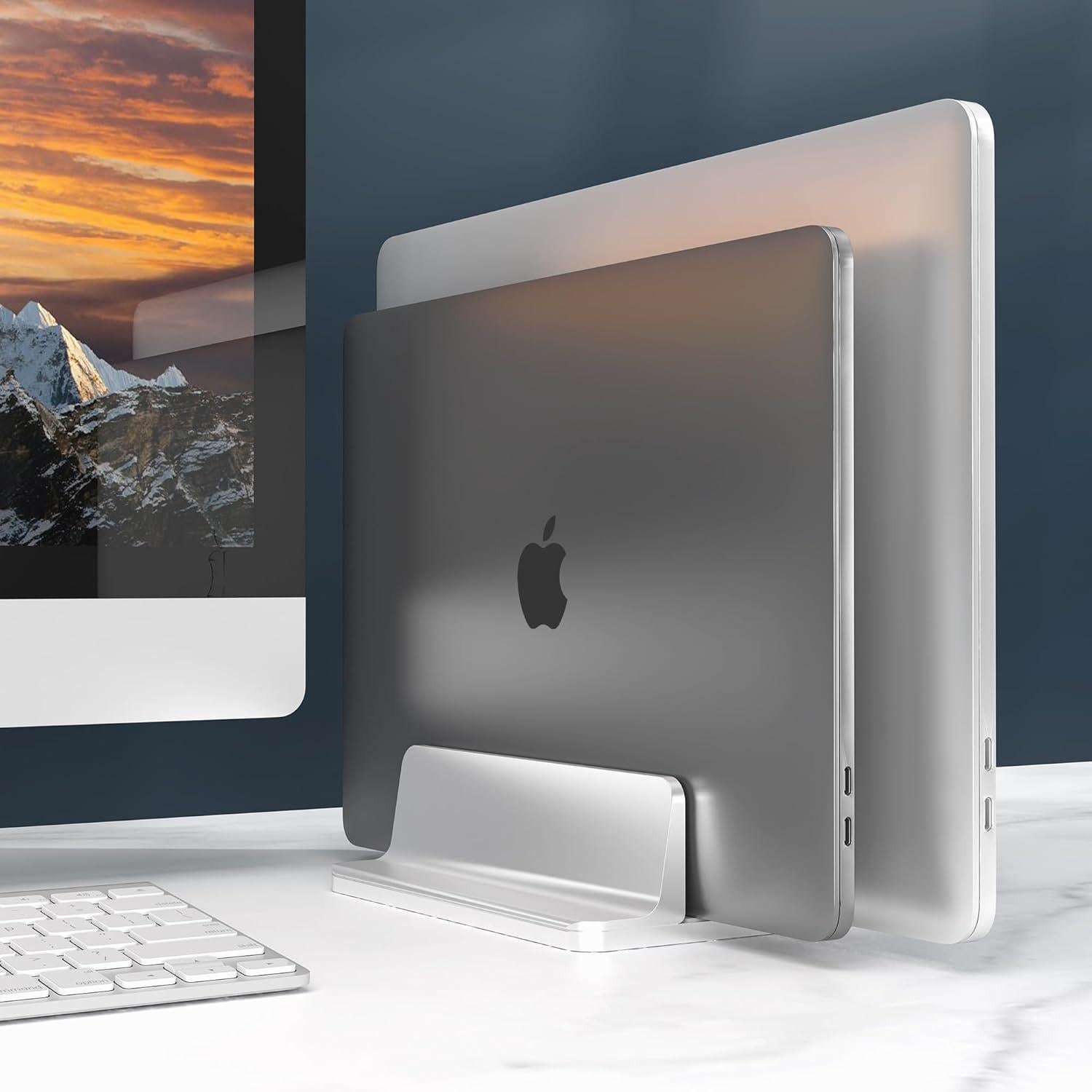 Soporte Vertical Ajustable para Laptop BULL-TECH Plata 17.3"