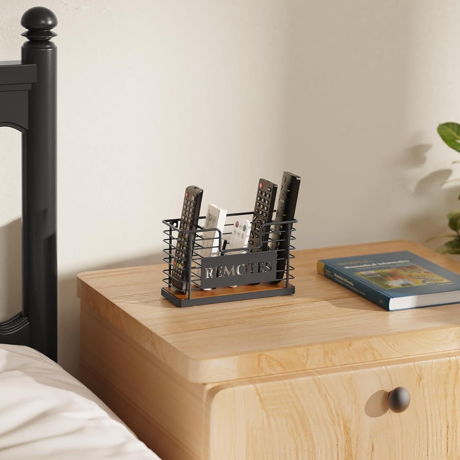 Soporte para Control Remoto GIGIFTREE 5 Ranuras Negro