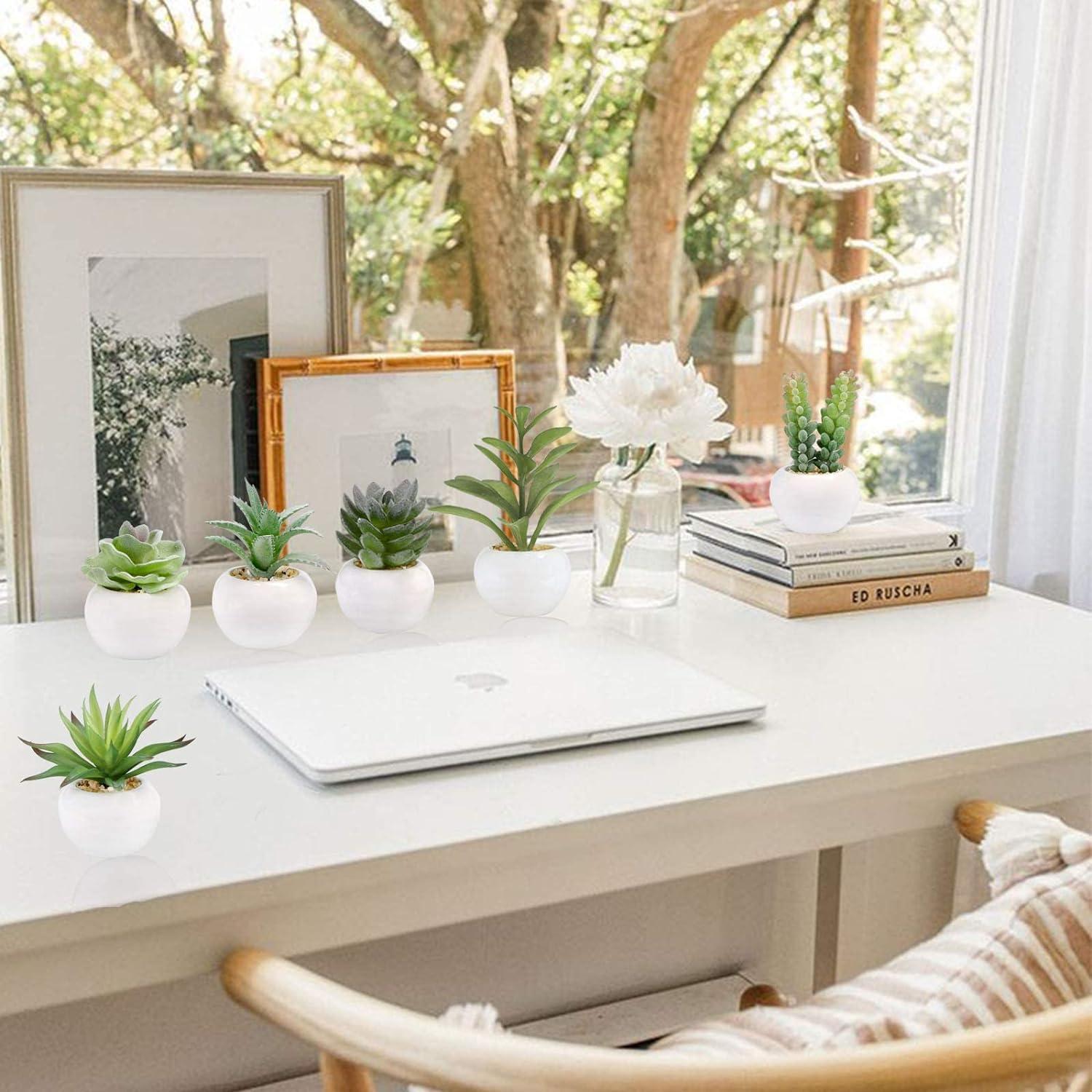 Juego de 6 Plantas Suculentas Artificiales GREENTIME en Macetas Cerámicas Blancas