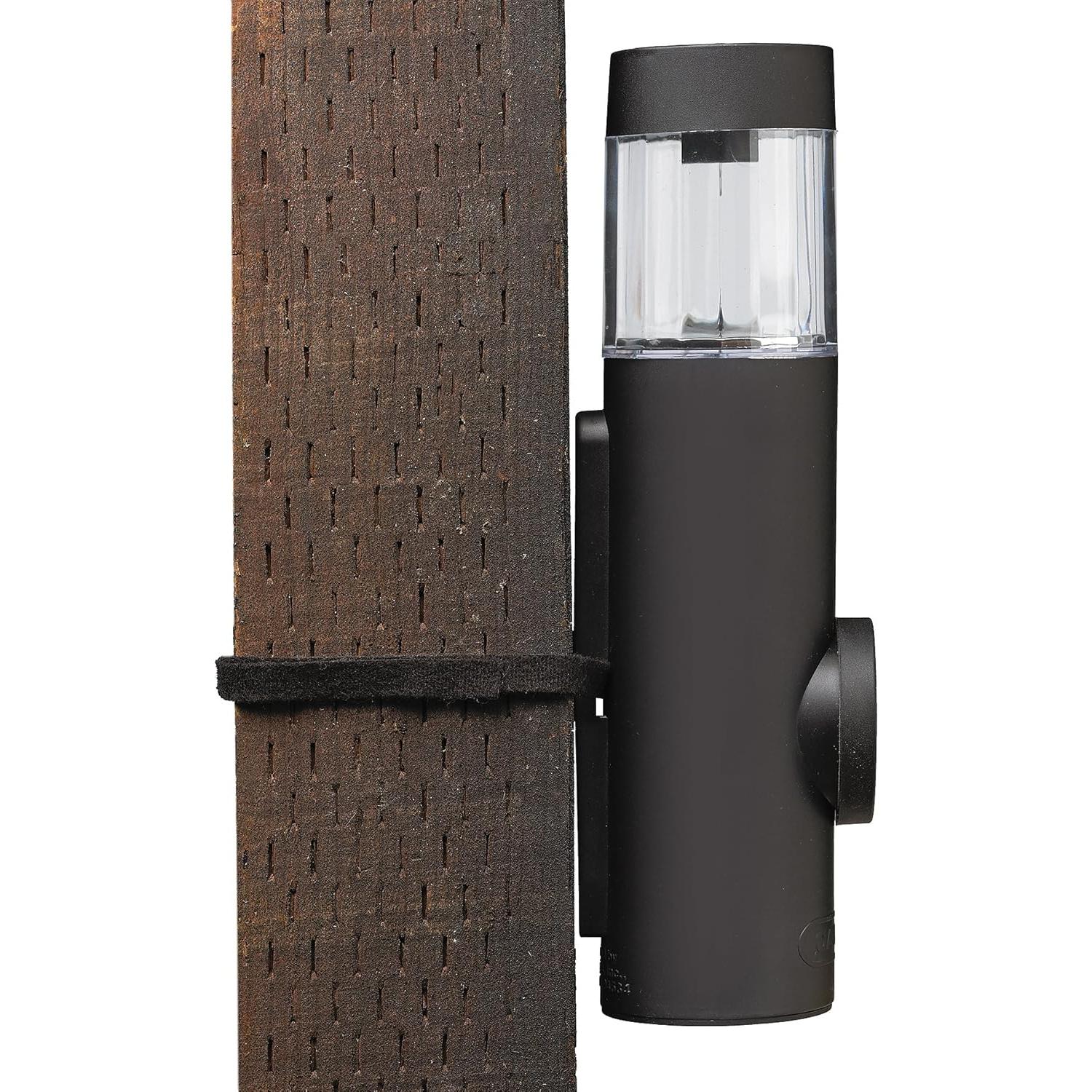 Dispensador de bolsas para perros CADILON con luz solar cambiante