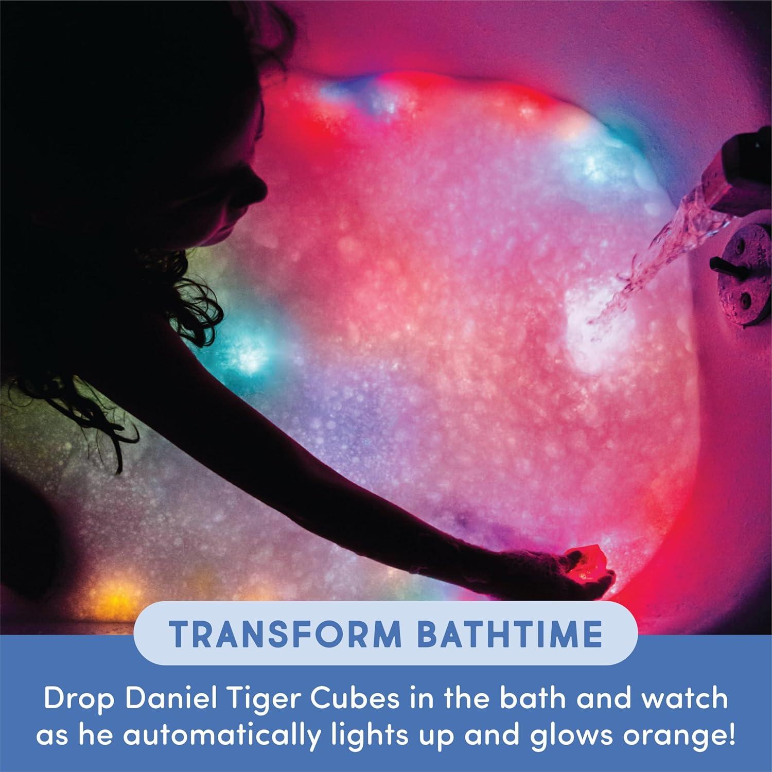 Glo Pals Cubos Iluminados Daniel Tiger Juguete de Baño 4 Unidades