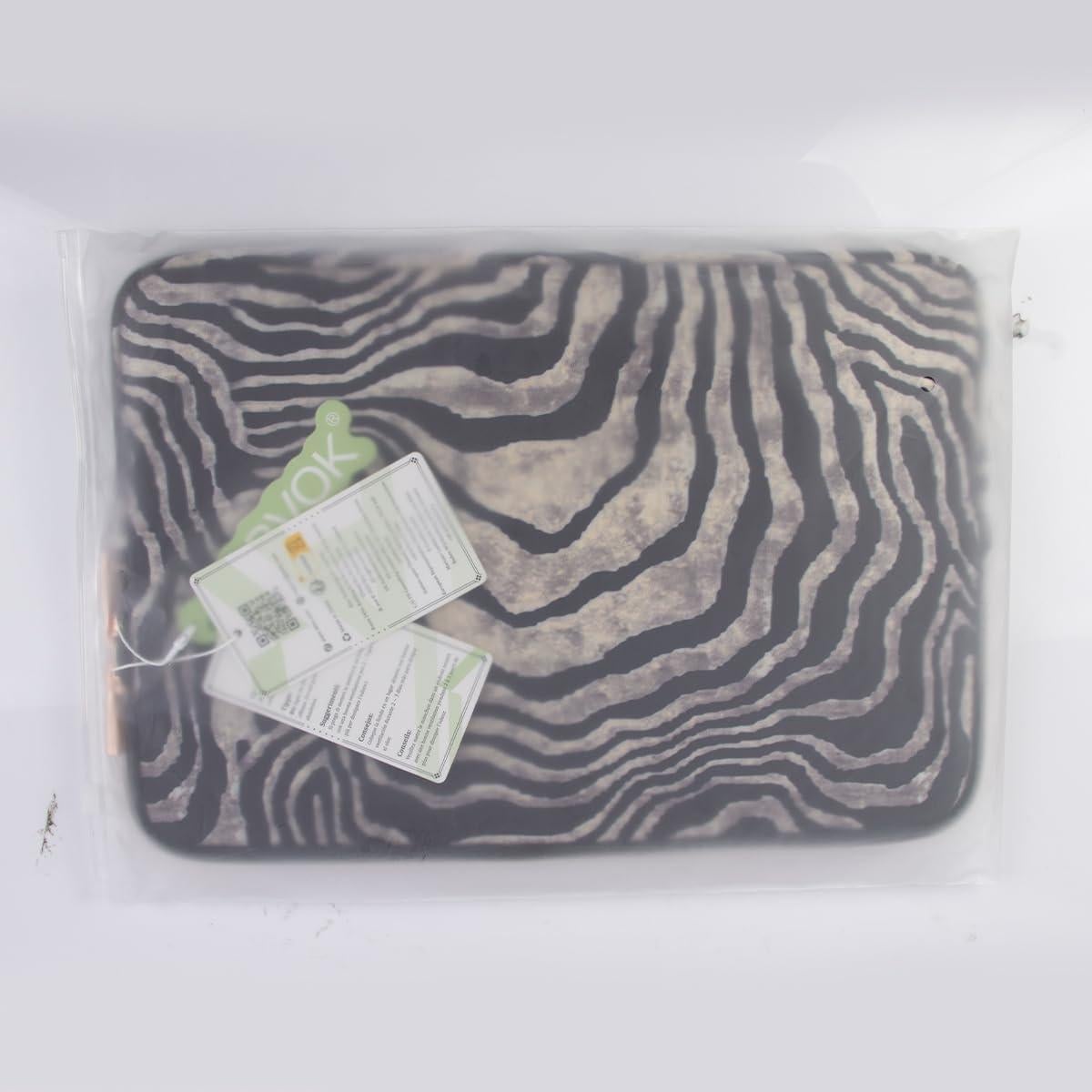 Funda para Laptop ARVOK 13-14" Resistente al Agua Zebra
