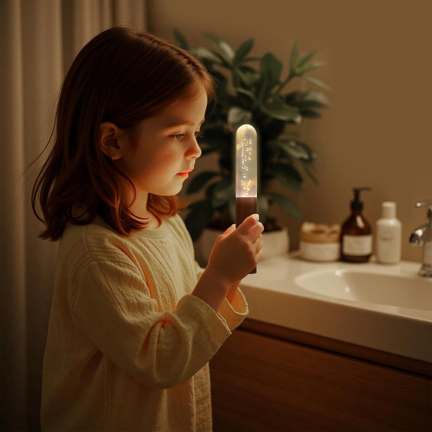 Luz Nocturna LED Recargable Louawieng, Sensor de Movimiento, 3 Colores