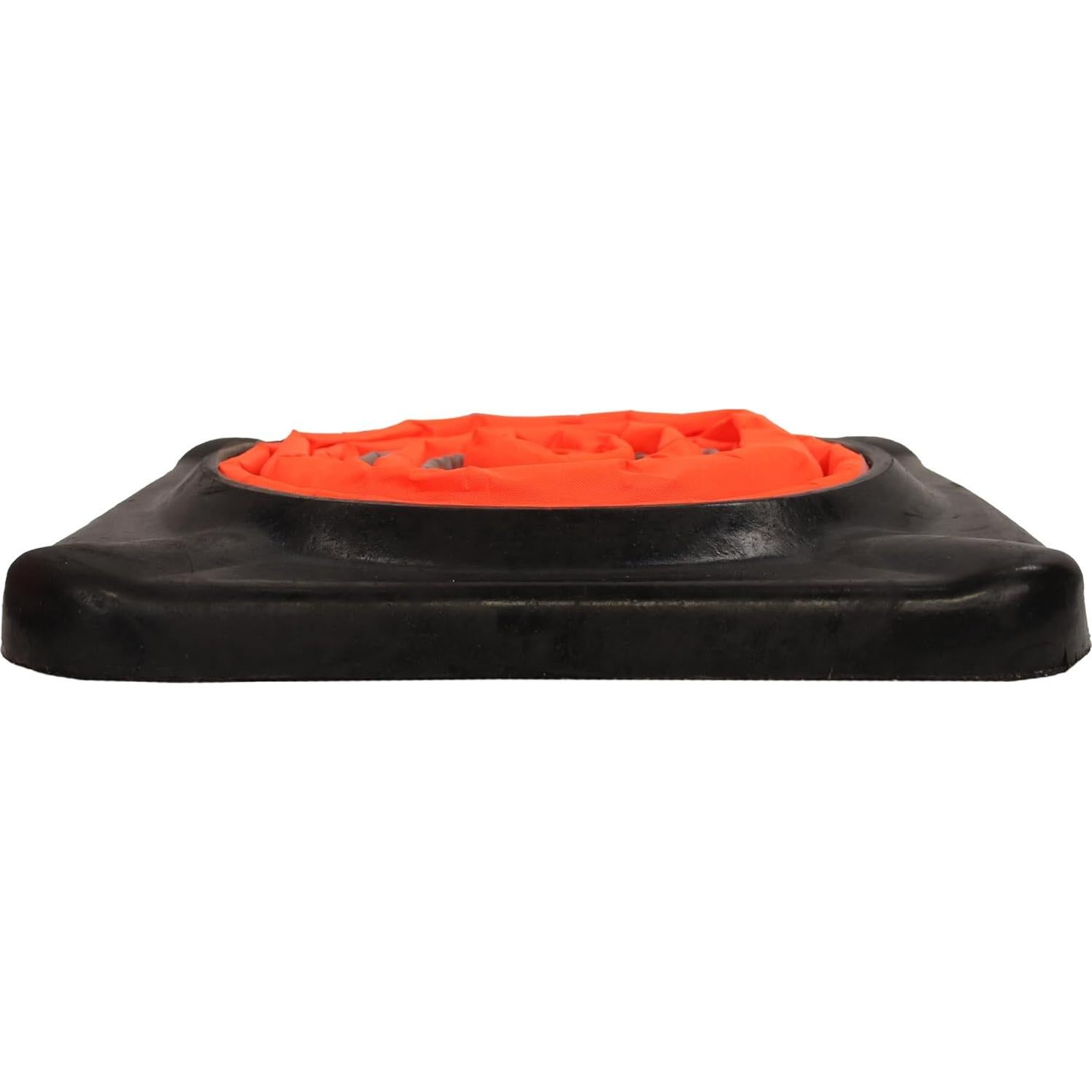 Kit de Seguridad en Carretera AME INTL - 2 Conos LED y 4 Bengalas