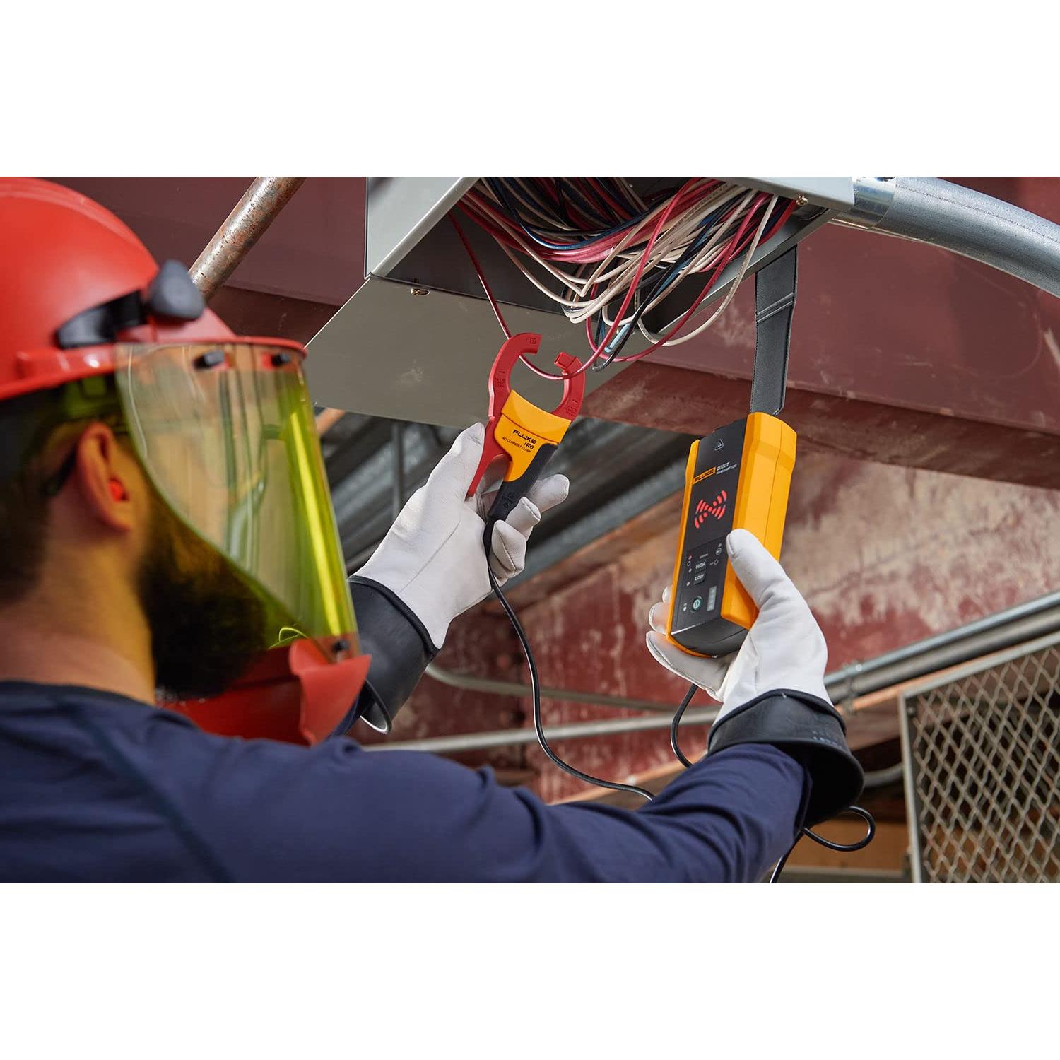 Kit de rastreo de cables Fluke 2052 CAT IV 600 V con estuche