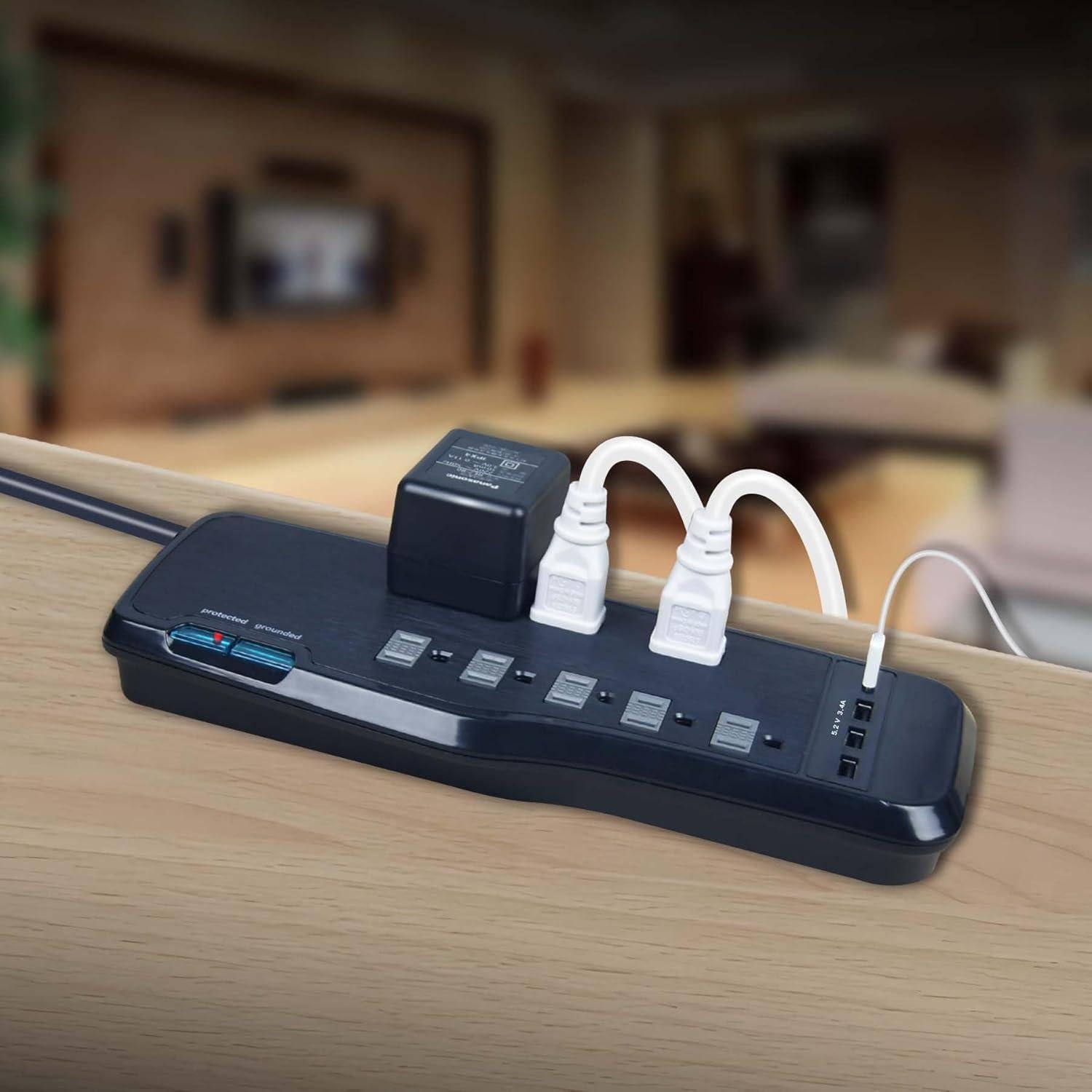 Regleta de Protección Oskos 8 Salidas 3 Puertos USB 3.4A 1.83m