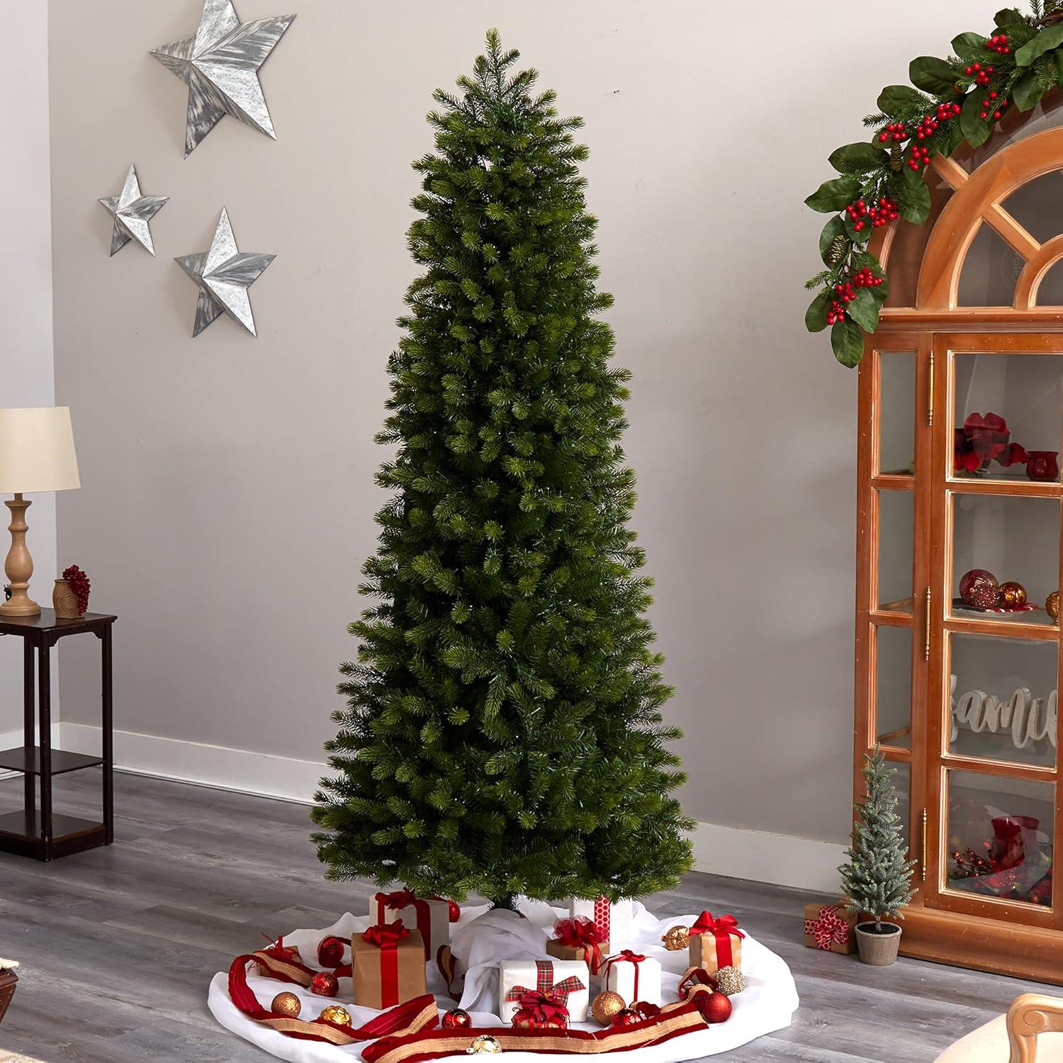 Árbol de Navidad Artificial Casi Natural 2.3m con 600 Luces LED
