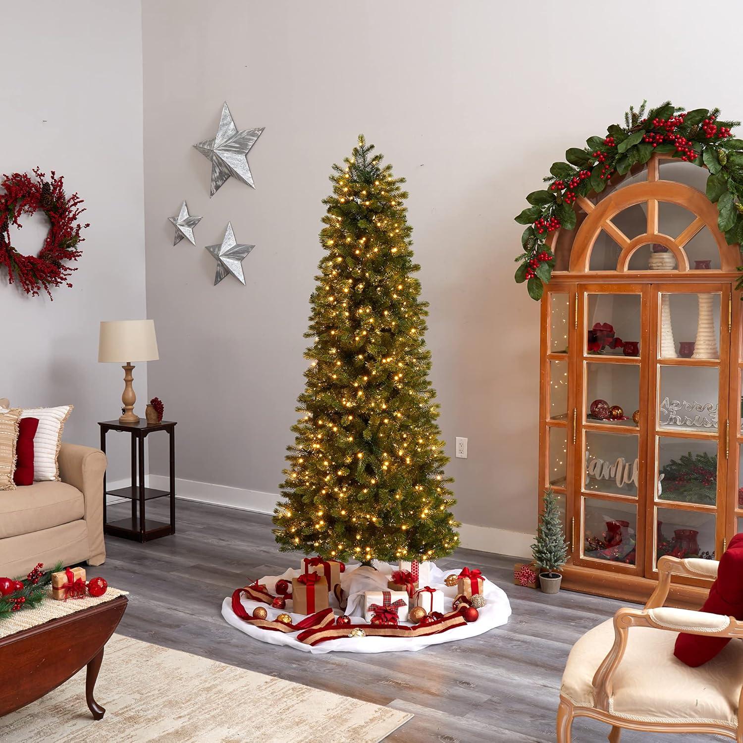 Árbol de Navidad Artificial Casi Natural 2.3m con 600 Luces LED