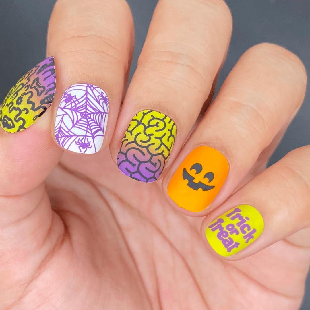 Kit de Estampado de Uñas Halloween Maniology - Placa, Esmalte, Top Coat