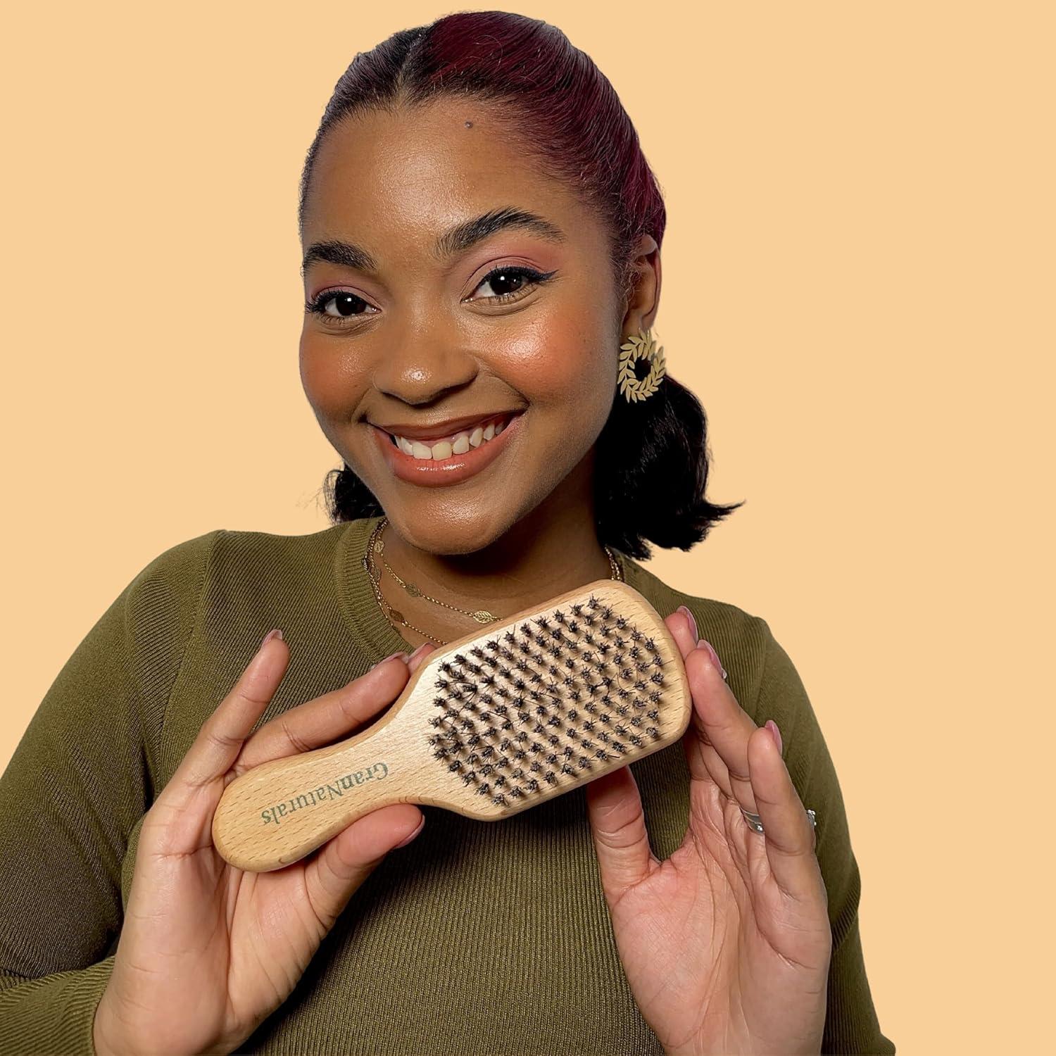 Cepillo de Cerdas Duras GranNaturals para Cabello Grueso y Rizado