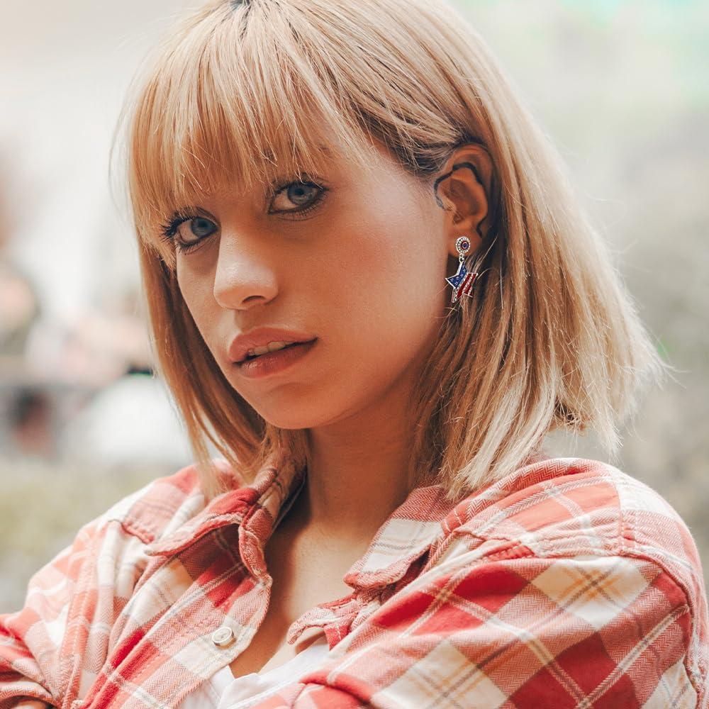 Pendientes Colgantes Patrióticos Madison Tyler - Estrella Americana