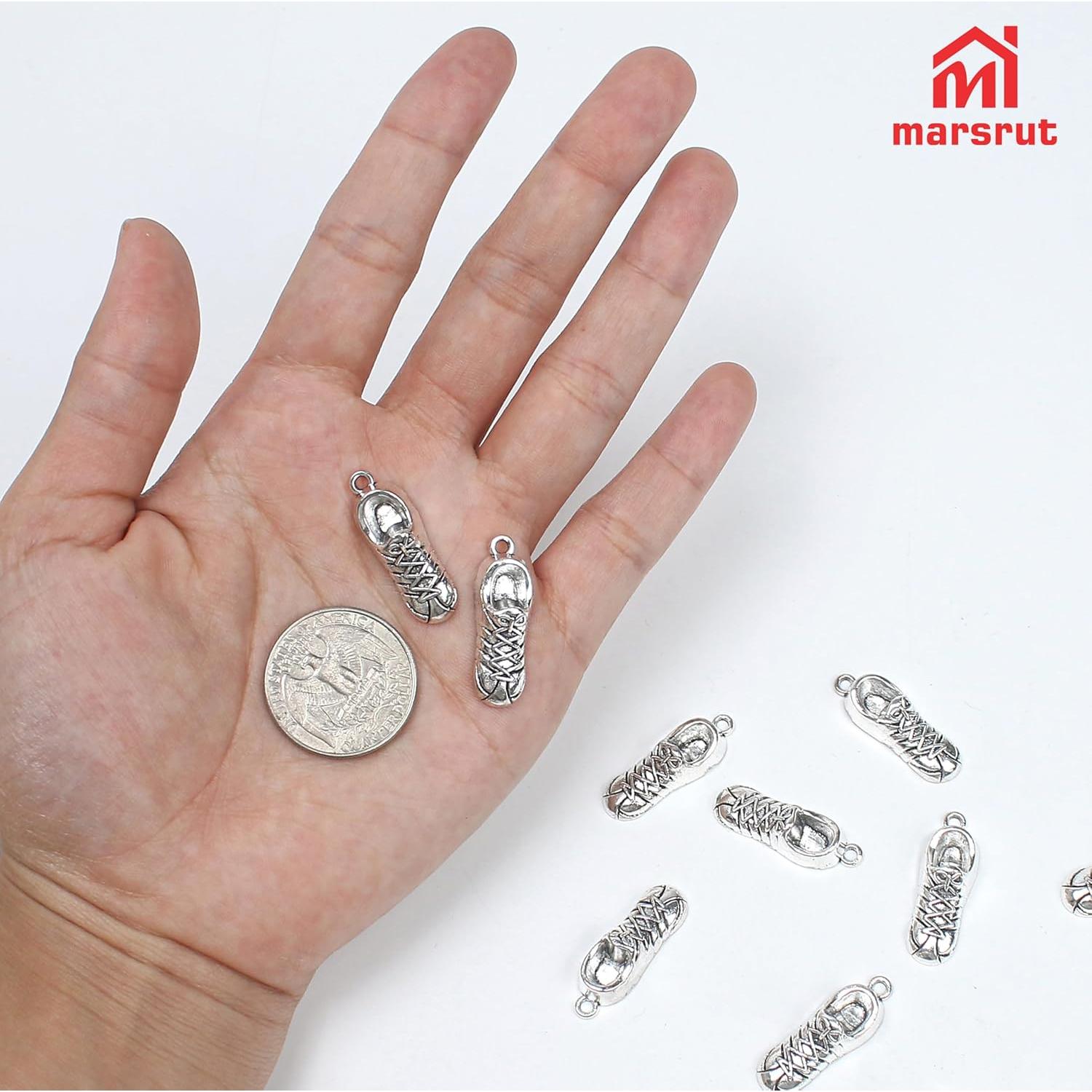 260 Encantos de Zapatillas Plateadas para Manualidades