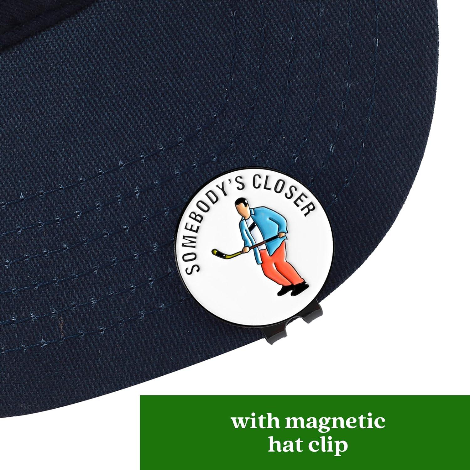 Marcador de Pelota de Golf ZEETY con Clip Magnético - Regalo Divertido