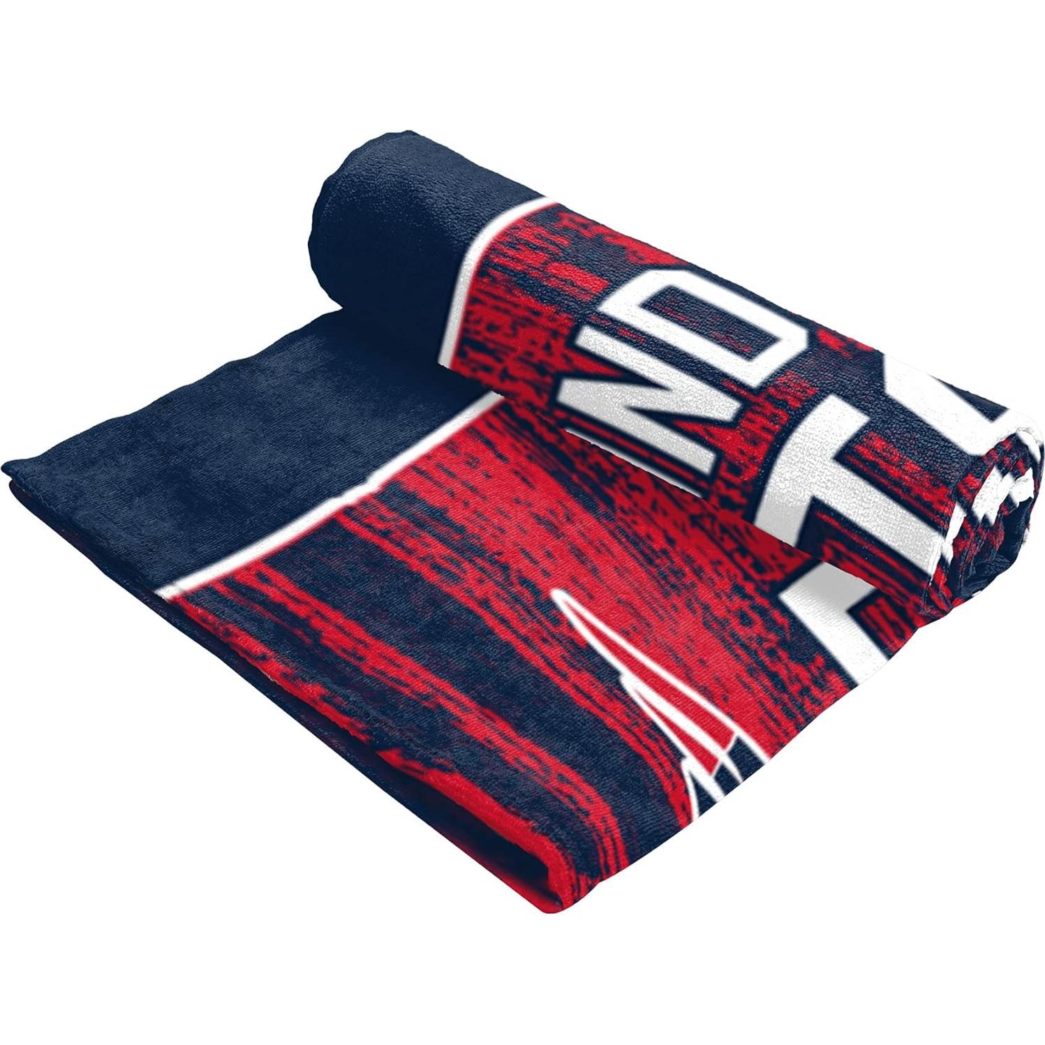 Toalla de Playa FOCO NFL New England Patriots 152.4x76.2 cm