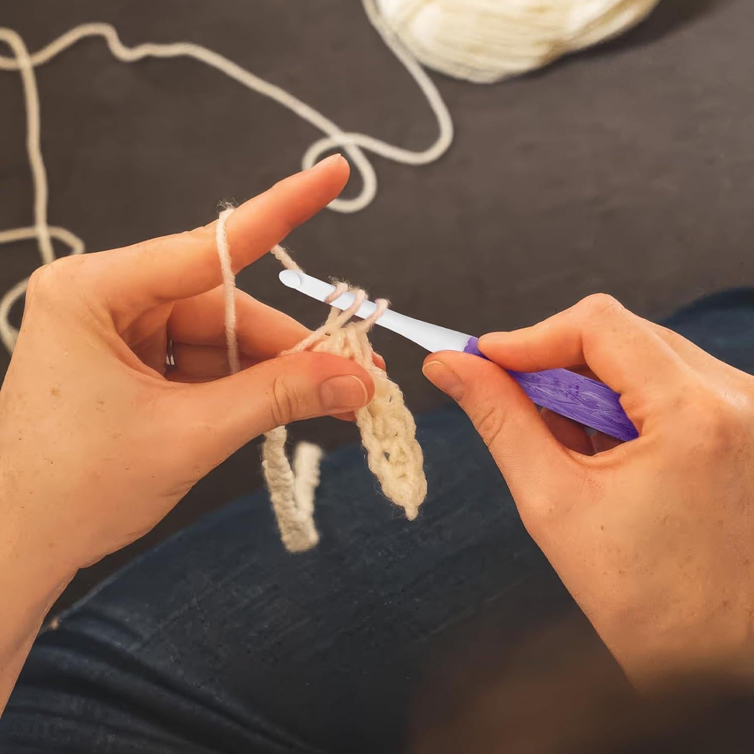 Juego de 8 Ganchos de Crochet Ergonómicos Hongliang 2.5-6mm