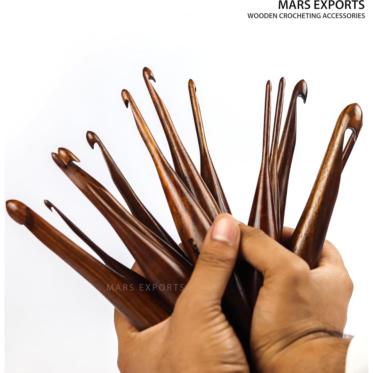Juego de 13 Ganchos de Crochet de Madera Mars Exports 3.5-16mm