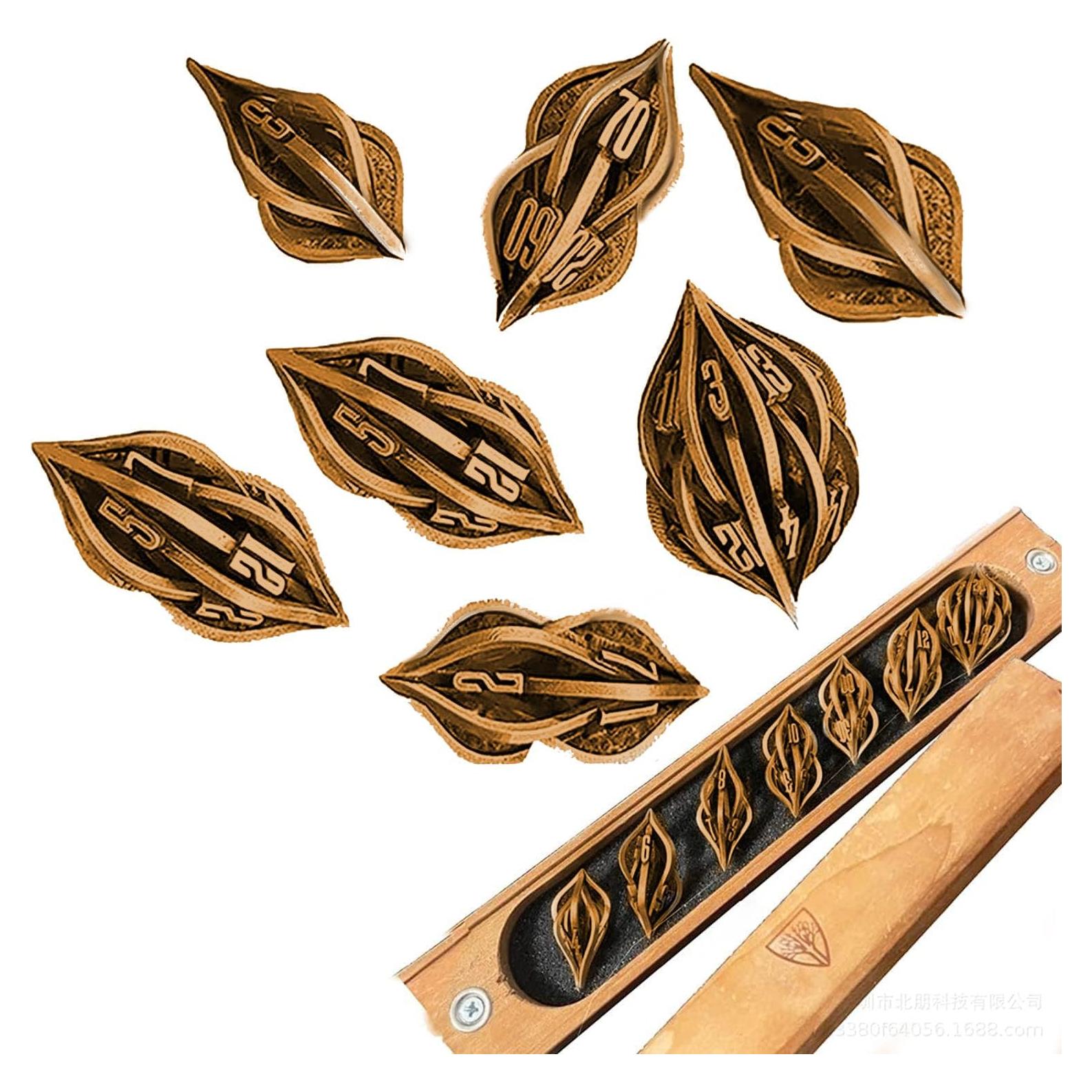 Conjunto de Dados The Arcanum Metal Hueco DND RPG Oro Antiguo