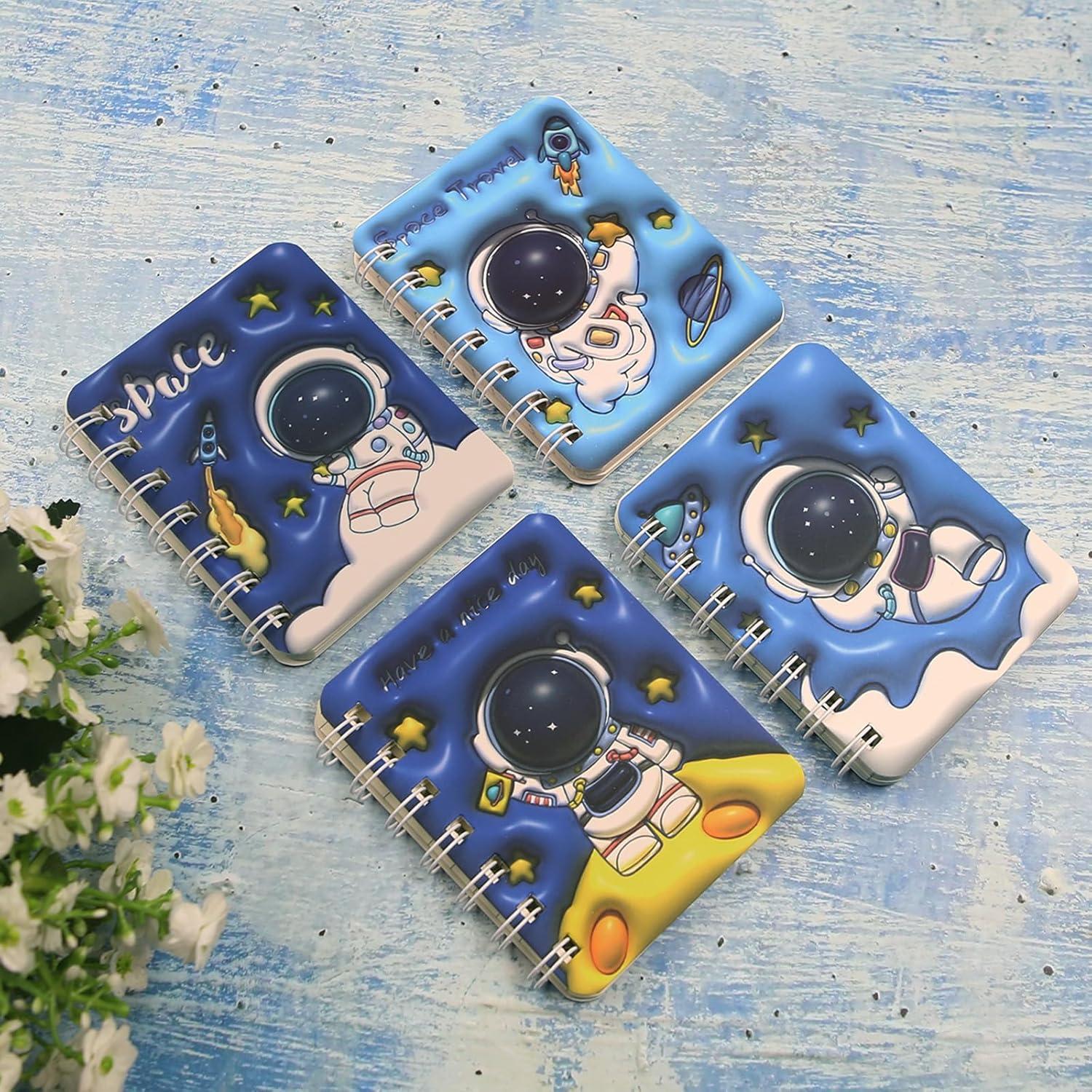 4 Cuadernos Espirales Mini Astronauta A7 8x10.5cm Geluode