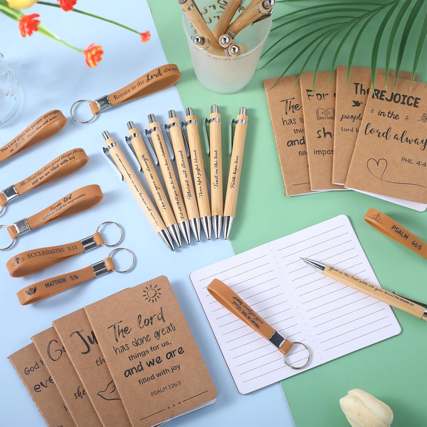 Set de Regalos Cristianos PerKoop 48 Piezas - Bloc Notas, Bolígrafos y Llaveros