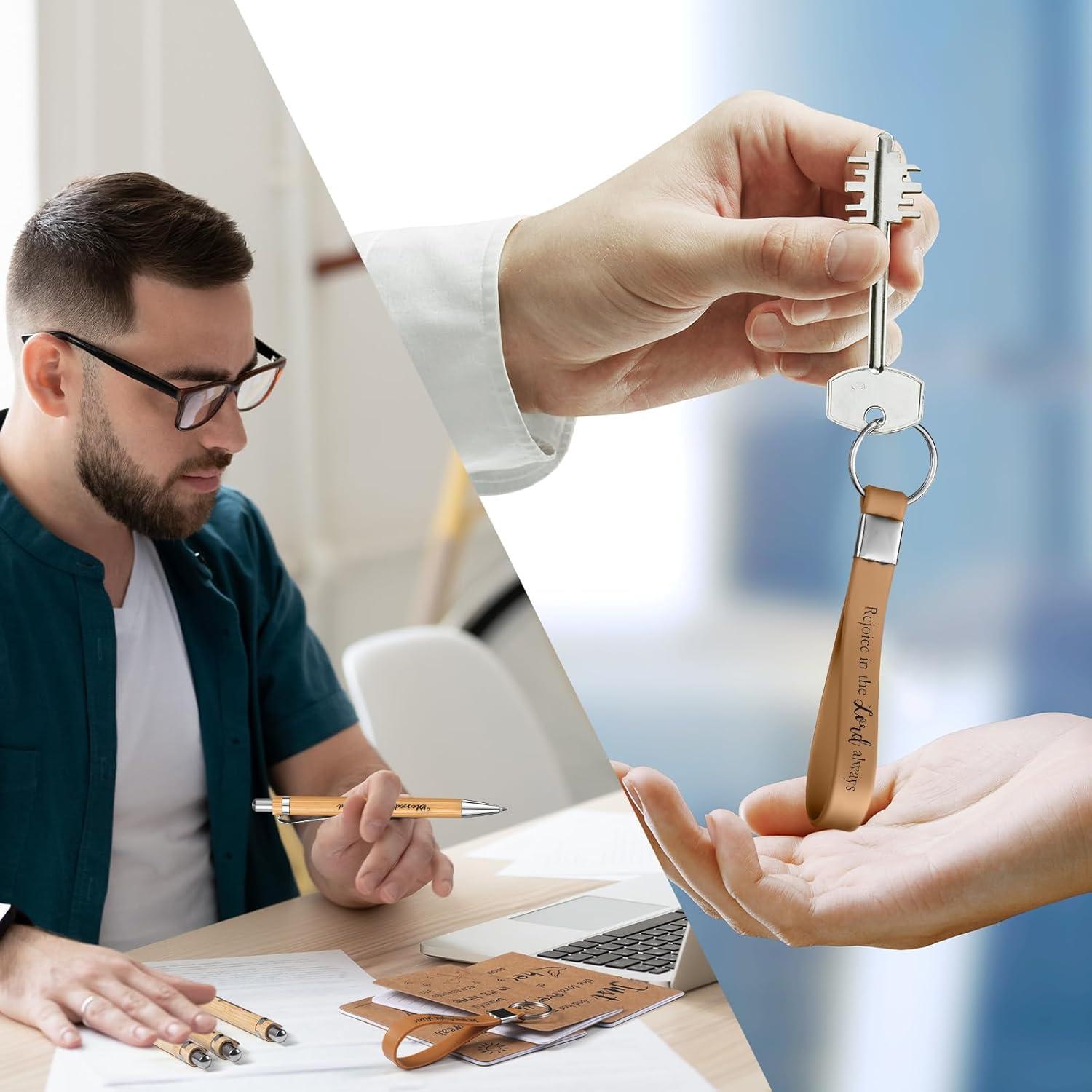 Set de Regalos Cristianos PerKoop 48 Piezas - Bloc Notas, Bolígrafos y Llaveros