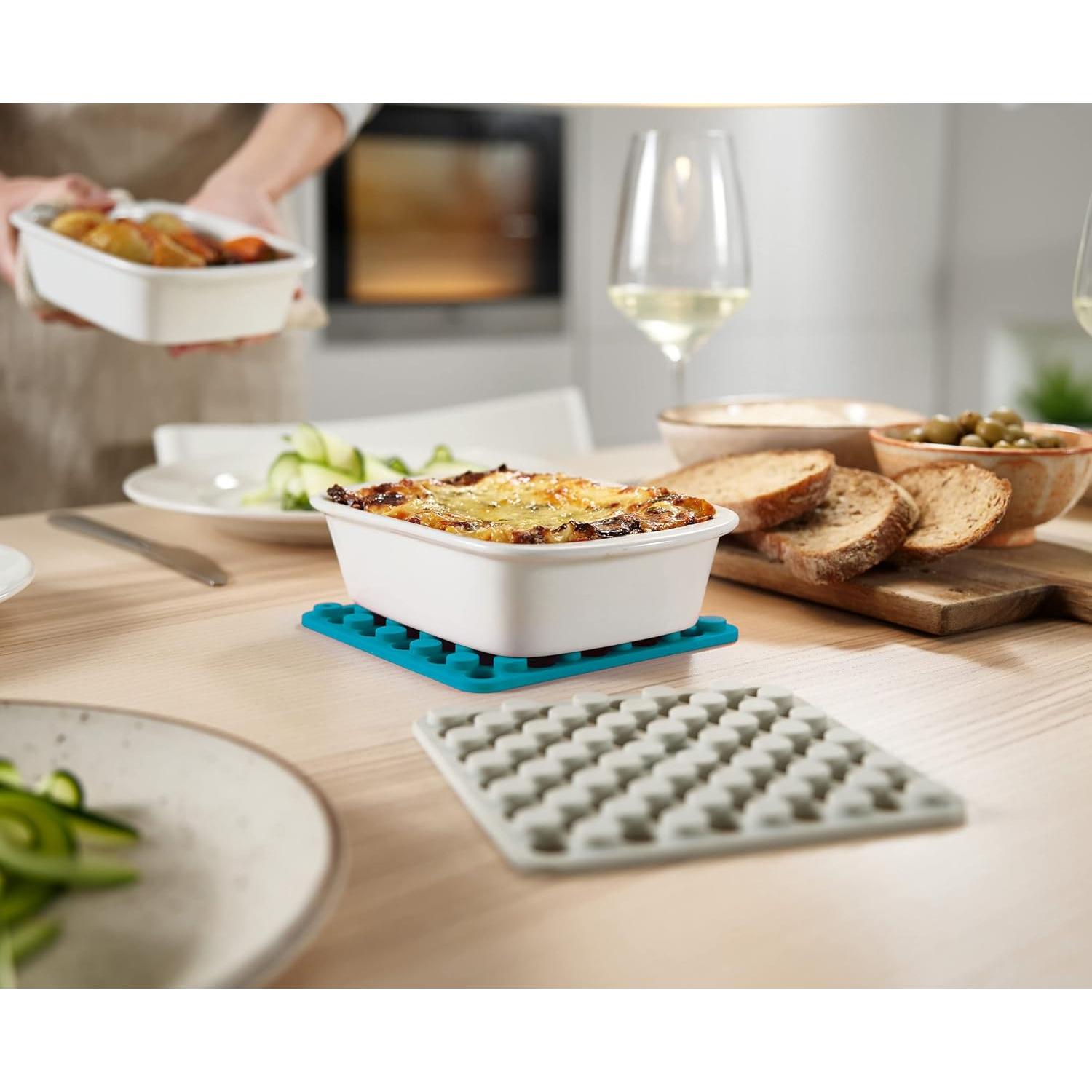 Conjunto de 2 Trivets de Silicona Joseph Joseph Azul/Blanco