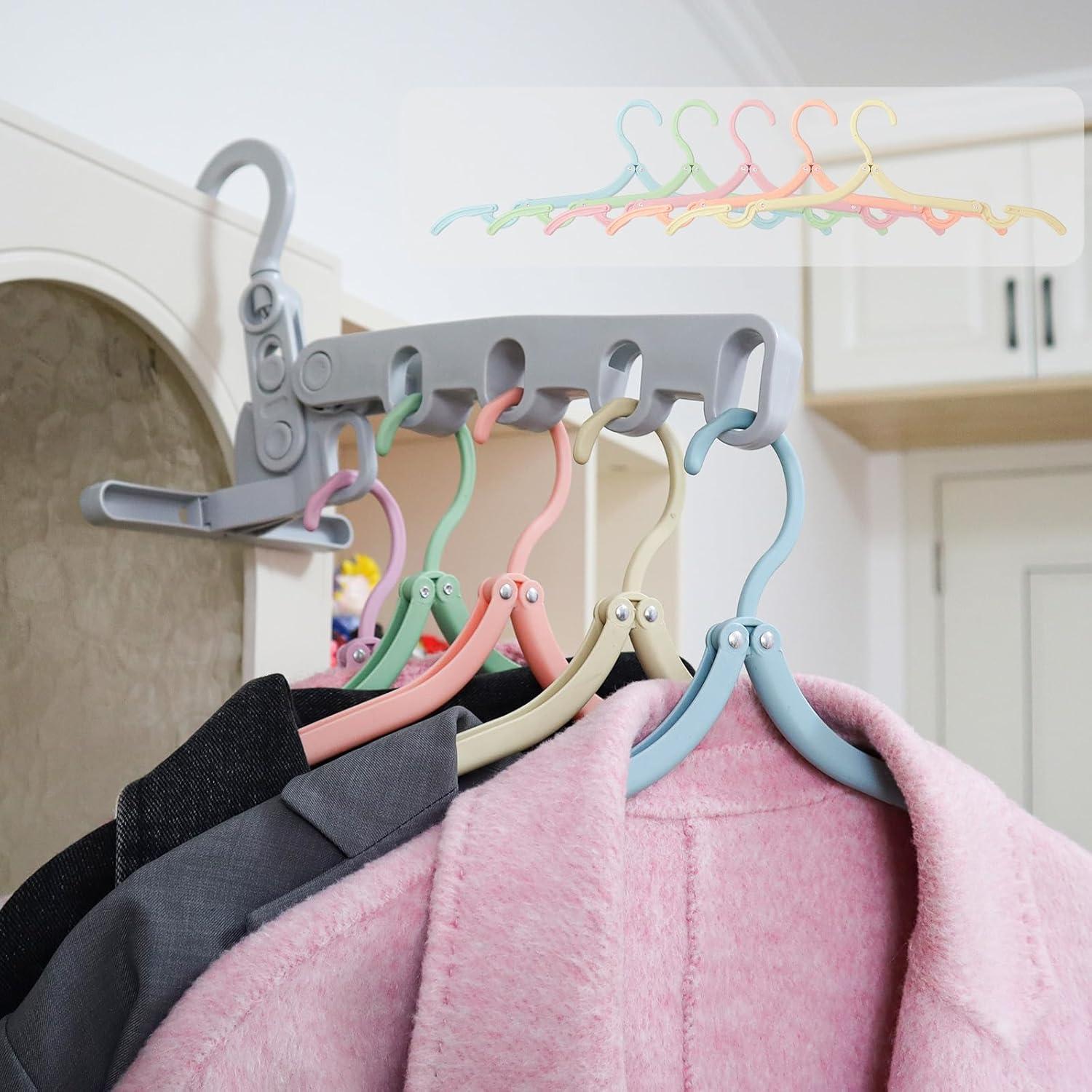 Perchero Plegable SIWUKEH + 5 Perchas de Viaje + Bolsa