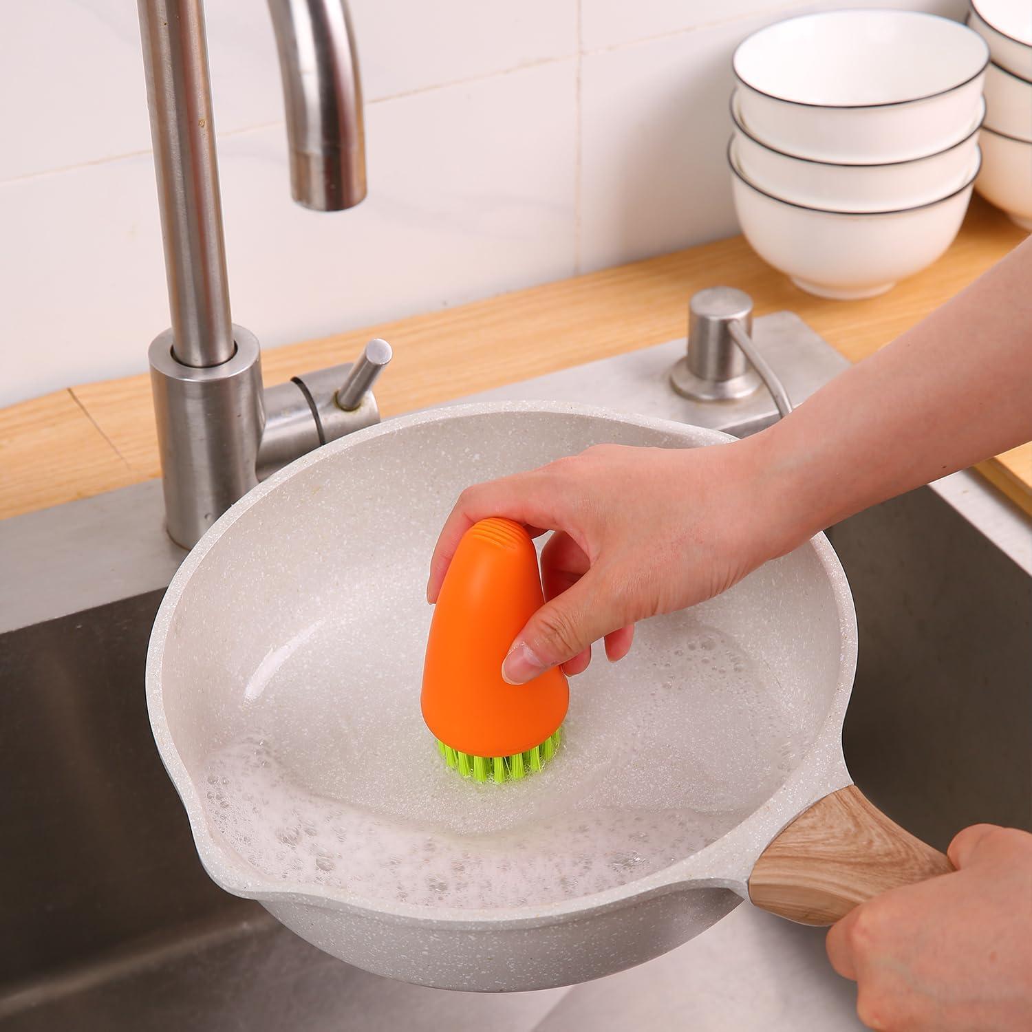 Cepillo de Verduras RADESCOO en Forma de Zanahoria - 58g