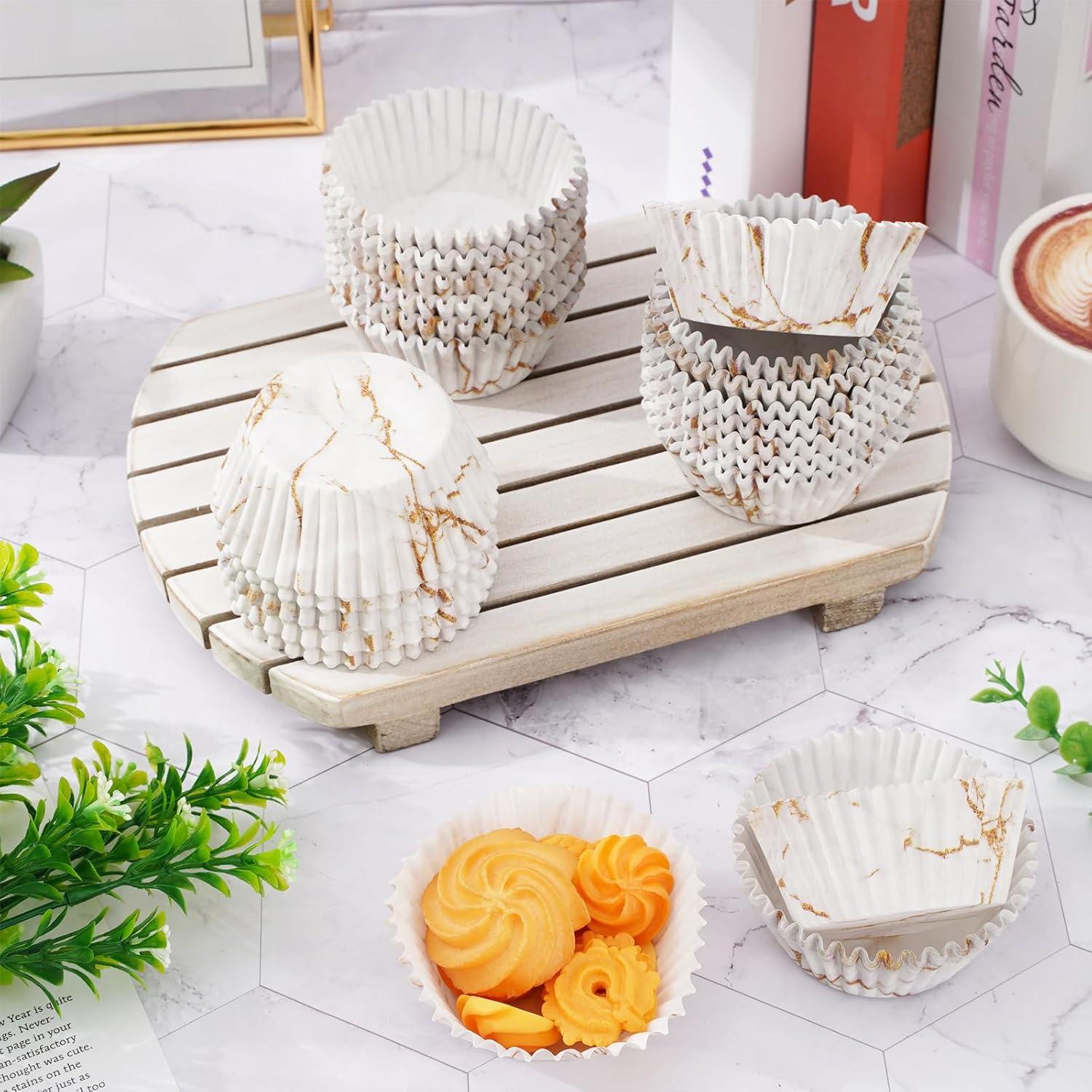 600 Forros de Cupcake Desechables Mármol Blanco y Dorado 5x3cm